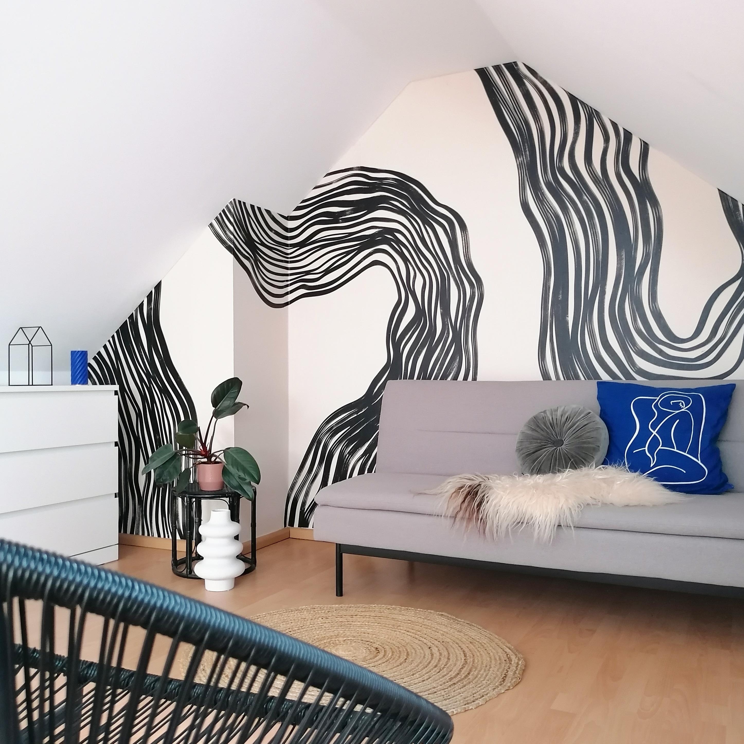 #skandihome #skandinavischwohnen #dachgeschosswohnung #interiør #wandgestaltung #livingroom #couch #cosyhome #myhome