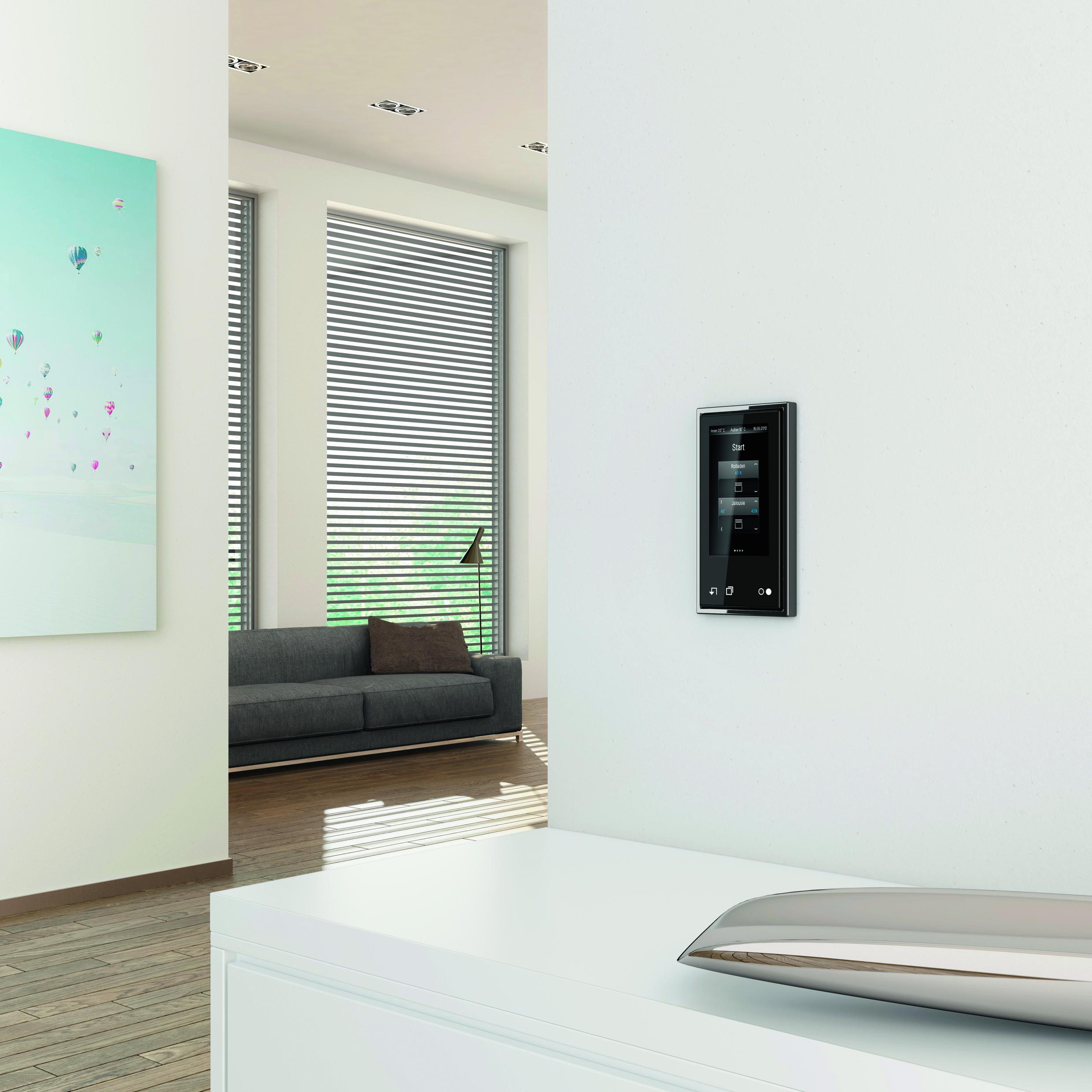 "Smart Control IP" von JUNG im Wohnbereich #smarthome ©JUNG.DE