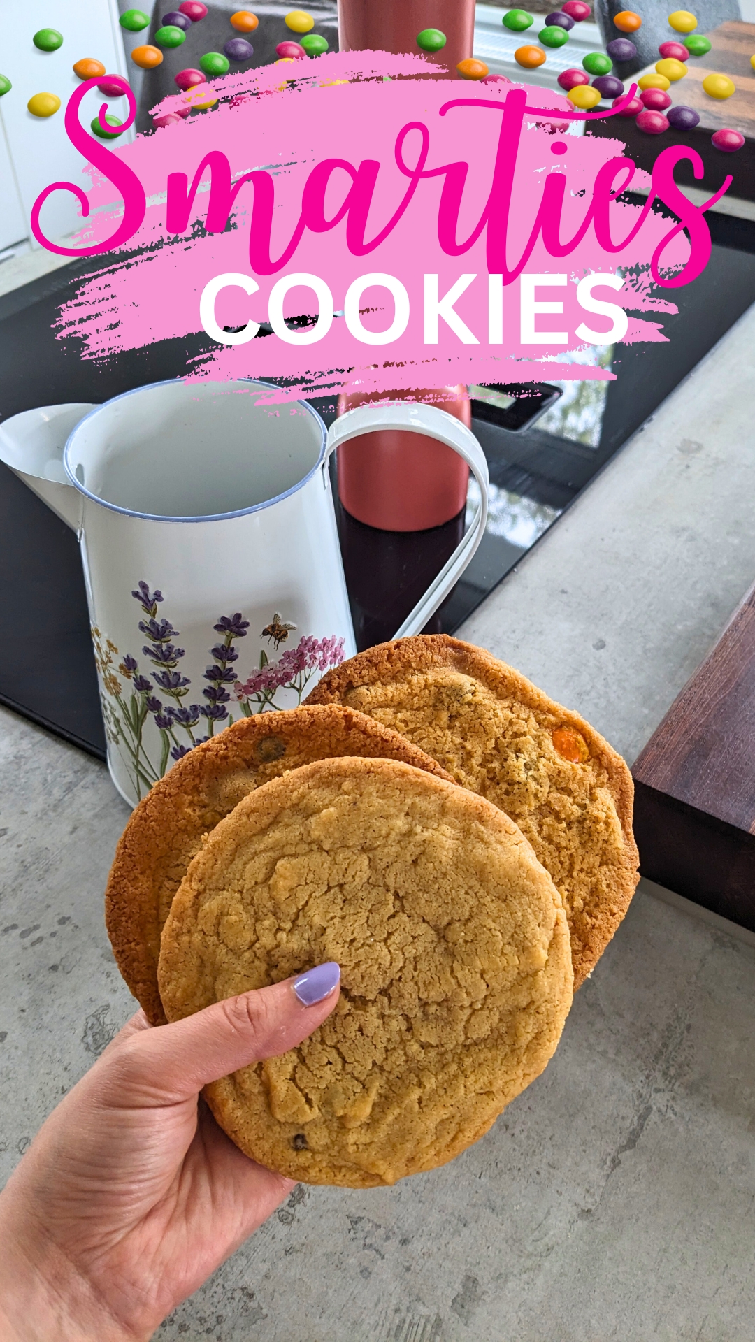 🍪🌈Smarties Cookies 👌

Das Rezept für diese herlichen Kekse, habe ich hier unter der Rubrik "Rezepte" hochgeladen.

#kekse #backen #cookies