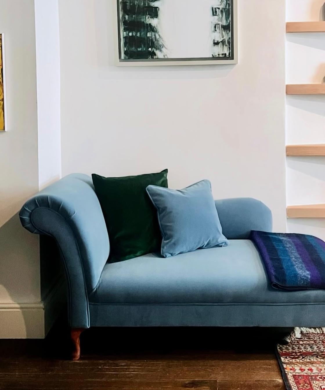 #sofa #livingchallenge dieses schöne Sofa haben wir leider nicht zu Hause aber in einem AirbnB gehabt. Bin immer noch ganz verliebt 