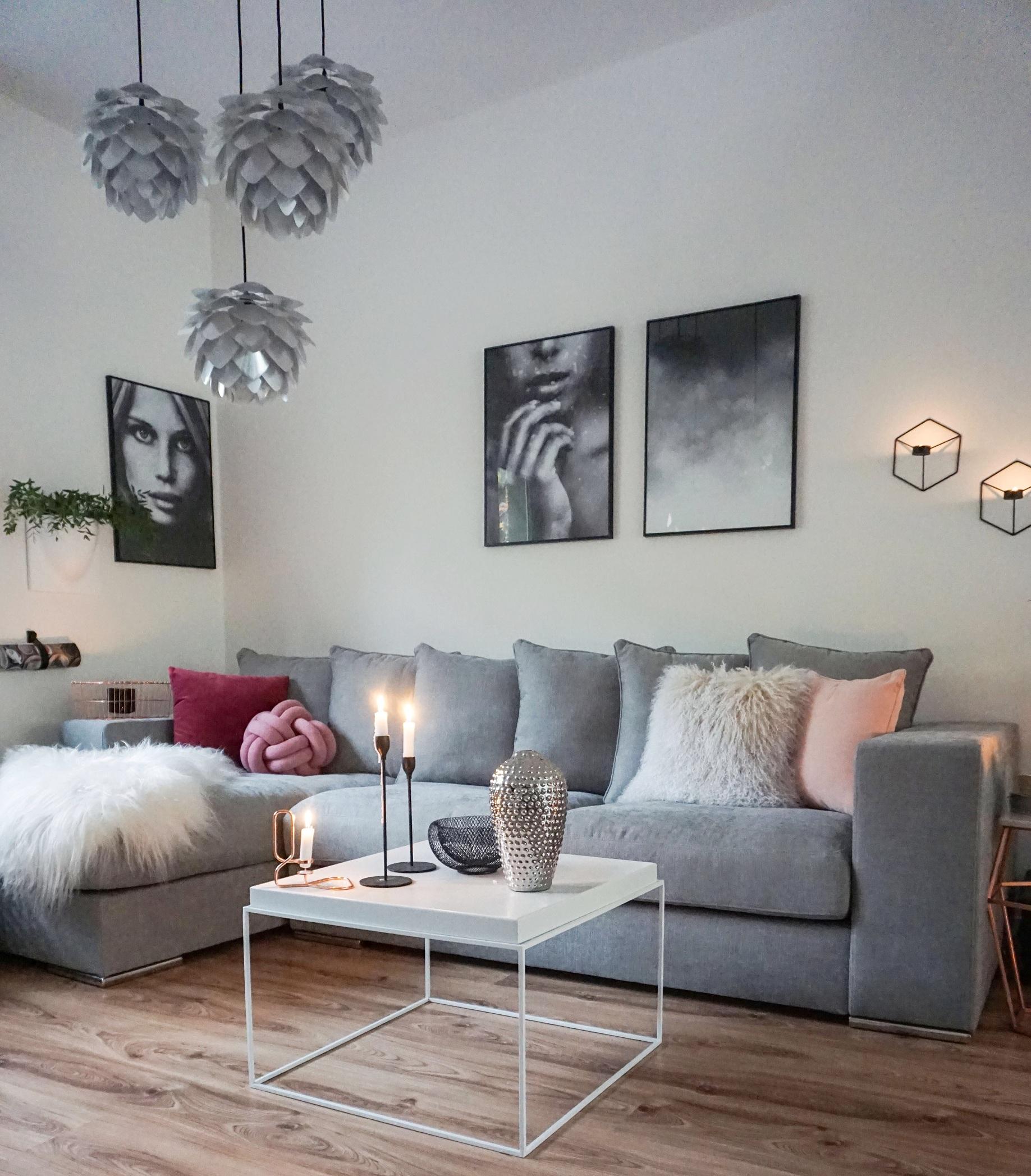 Sofa 'Newman' im Wohnzimmer der Bloggerin easyinterieur #wohnzimmer #ecksofa #sofa ©Amaris Elements