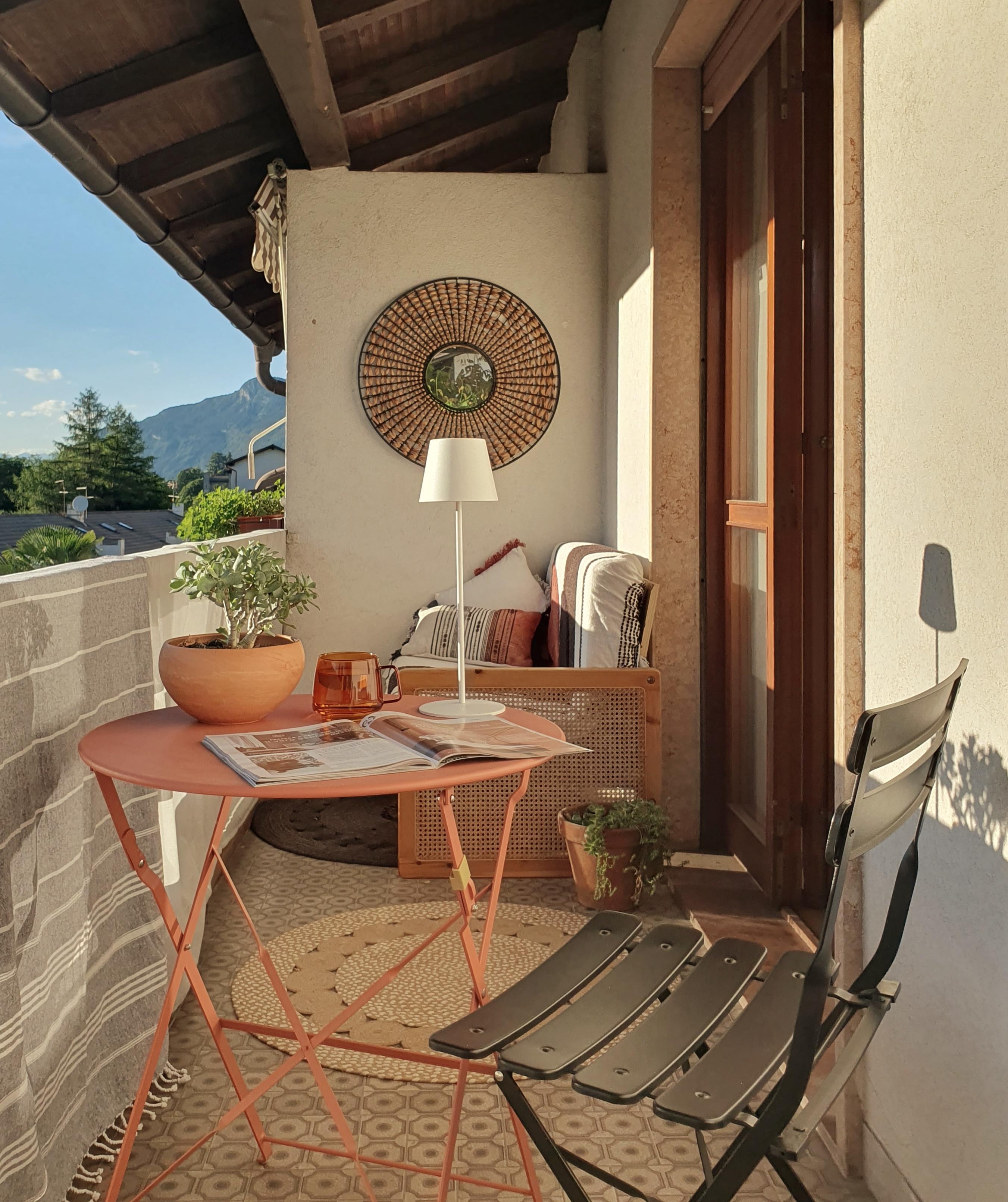 #Sommer #couchliebt #balkon #altbau #italien 