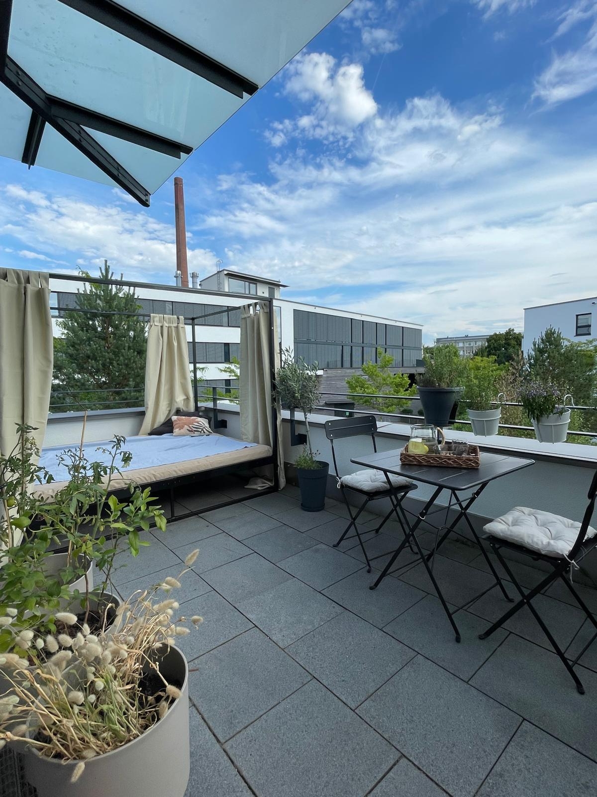 Sommerliebe 🤍 #balkon #DIY #outdoorlounge