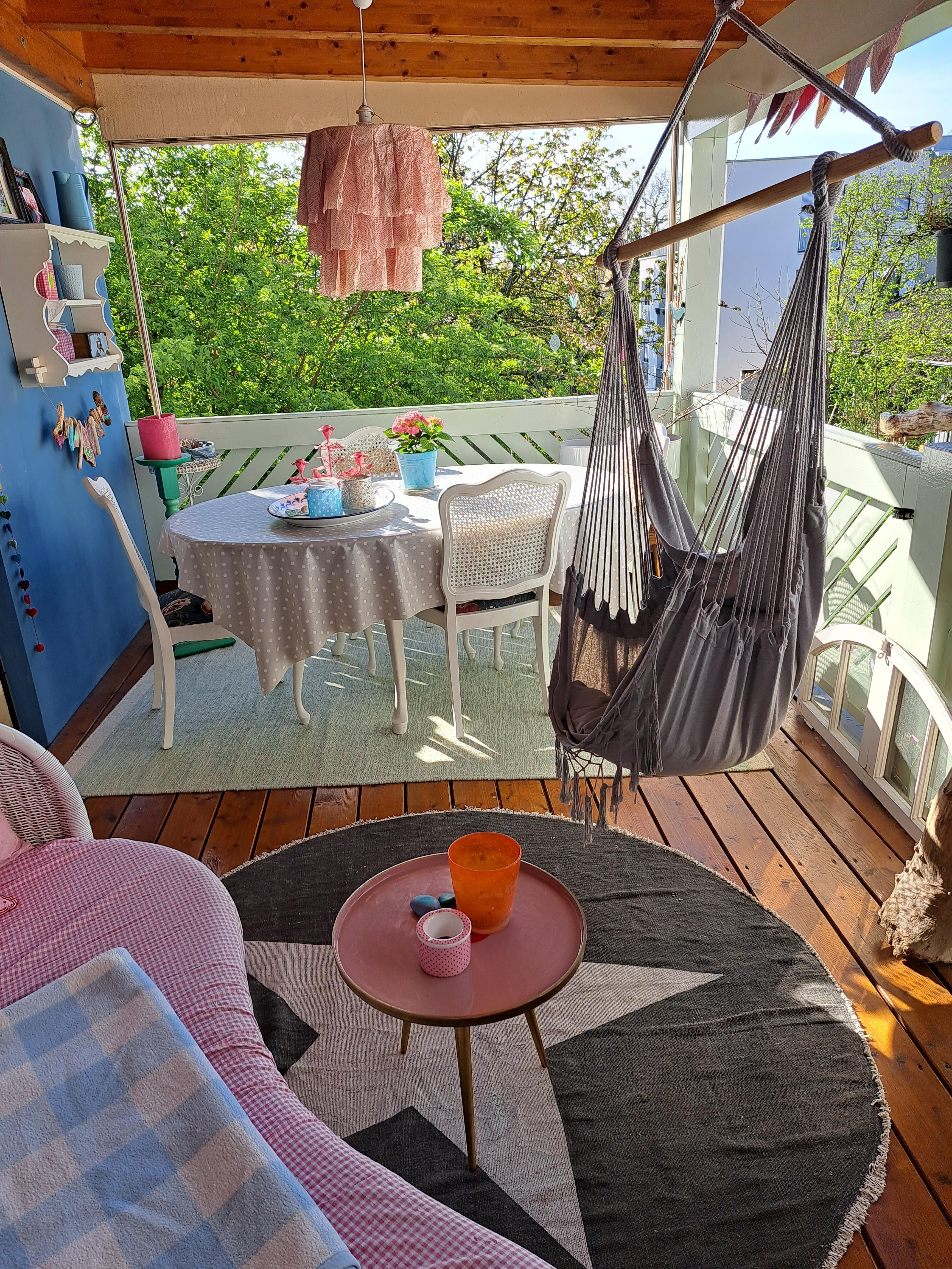 Sonne # Pflanzen # Balkonliebe # draußen Frühstück # relaxen