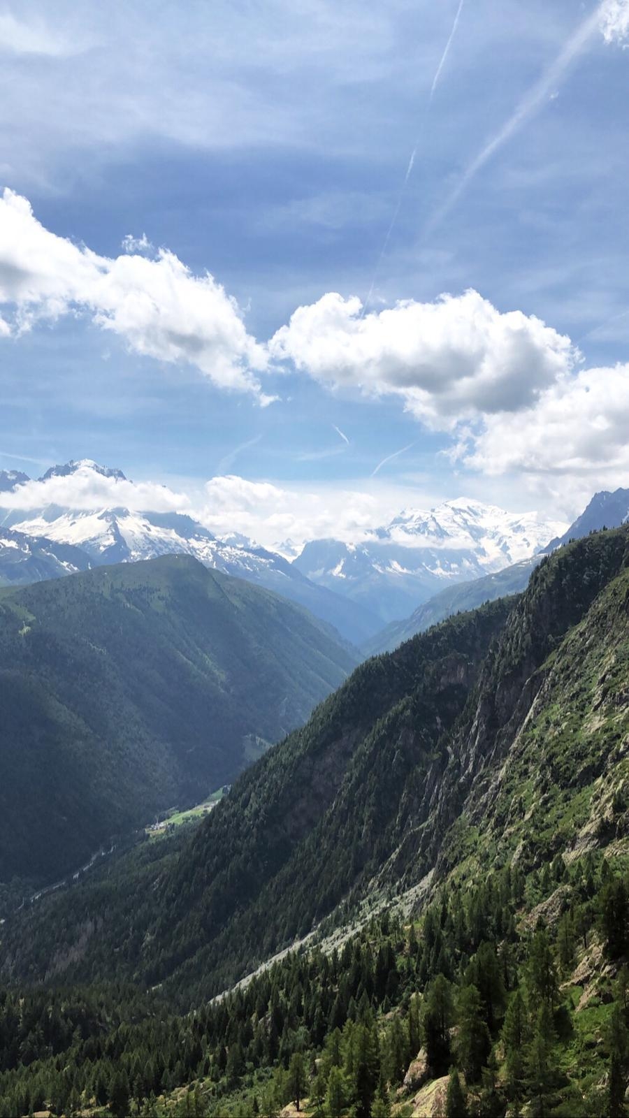 Sonnig warme Grüße aus den Bergen ⛰️🏔️☀️
#wandern #Zillertal #natur #outdoor #sommer #naturliebe 