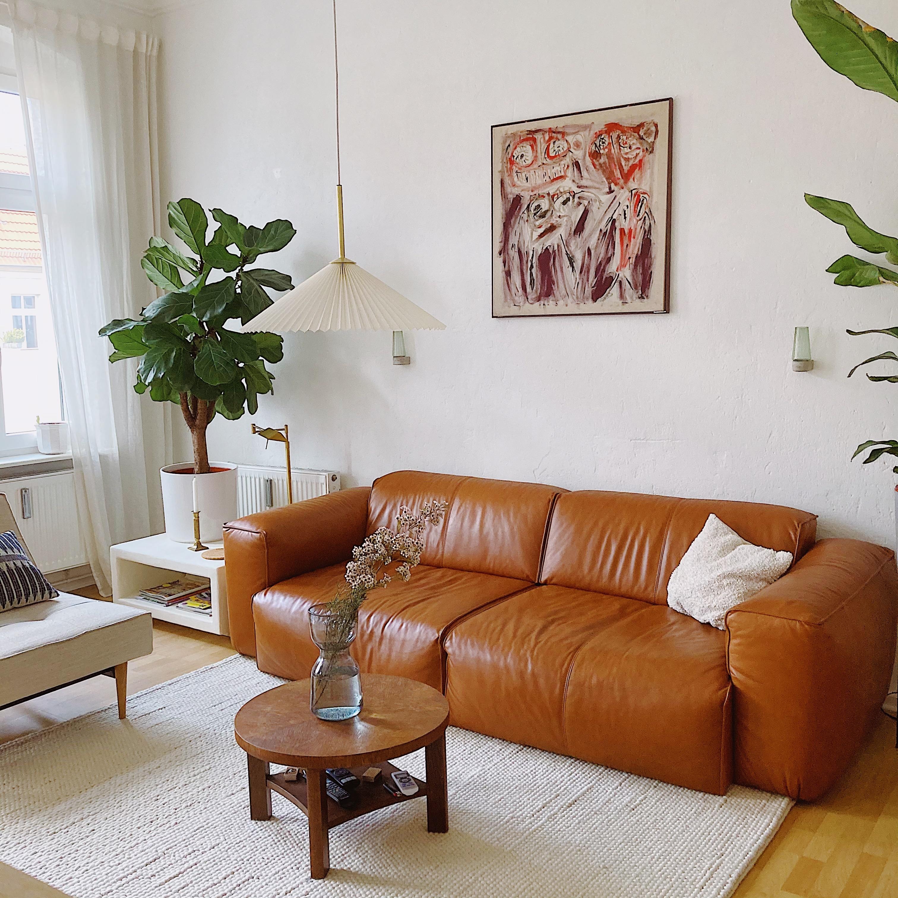 Sonntag. Grauer Himmel. Man findet mich hier 👋🏼
#couch #livingroom #cozy #lvgrm #wohnzimmer