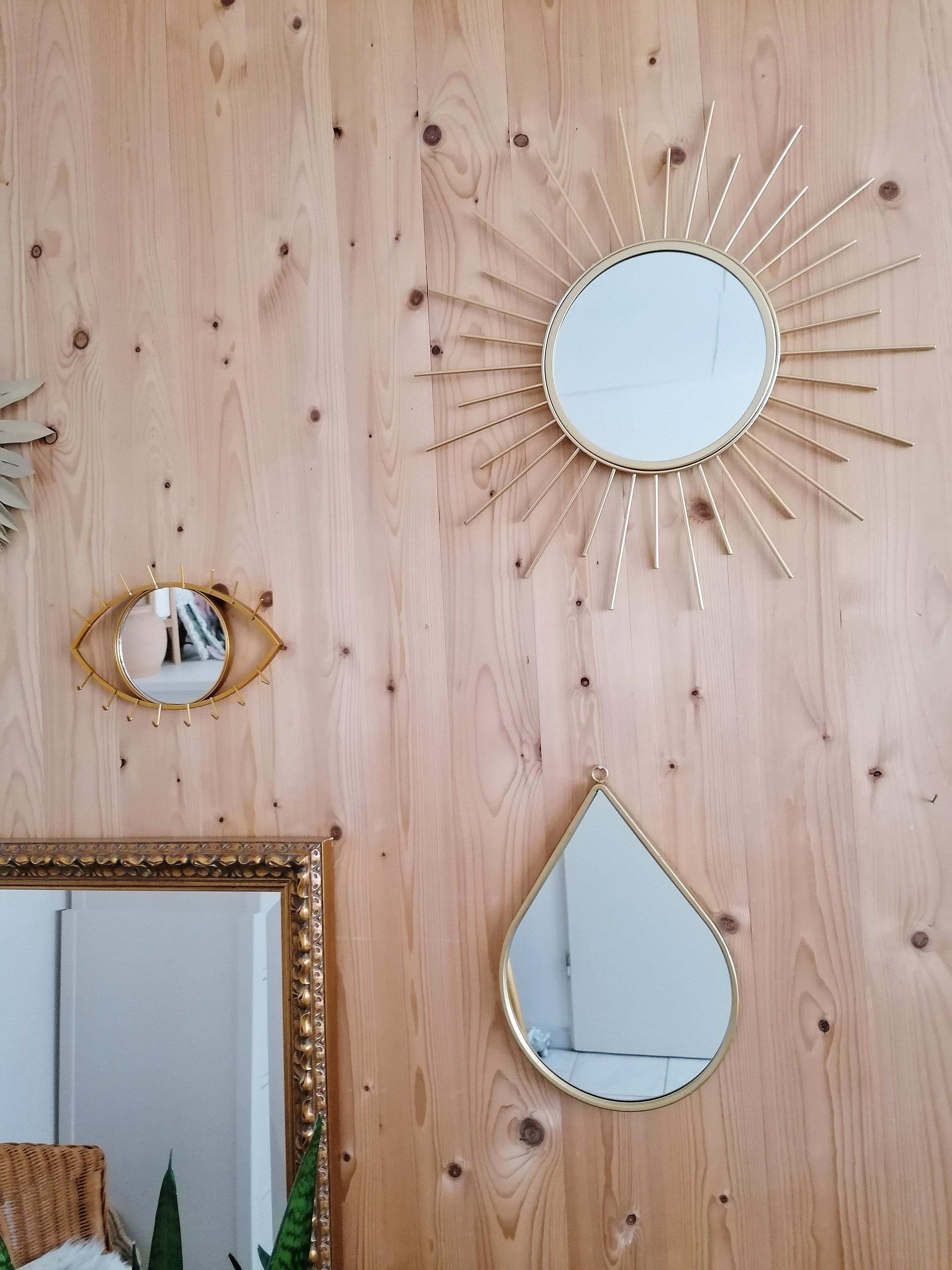 Spiegel in allen Formen ist ein Muss 😍 #mirror #stilbruch #couchmagazin 