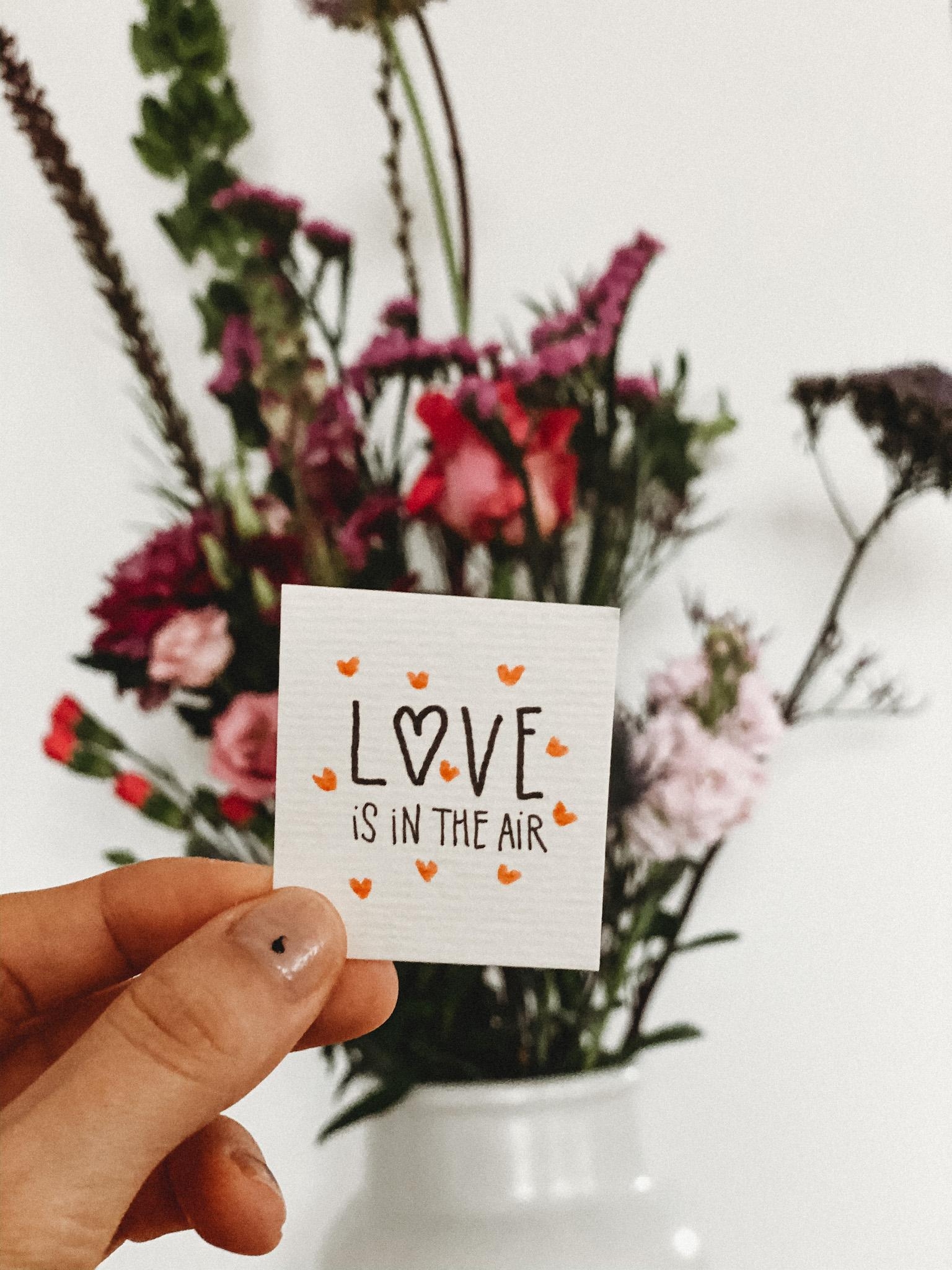spread some love to everyone 💕
#valentines #spreadlove #love #selflove #freshflowers
