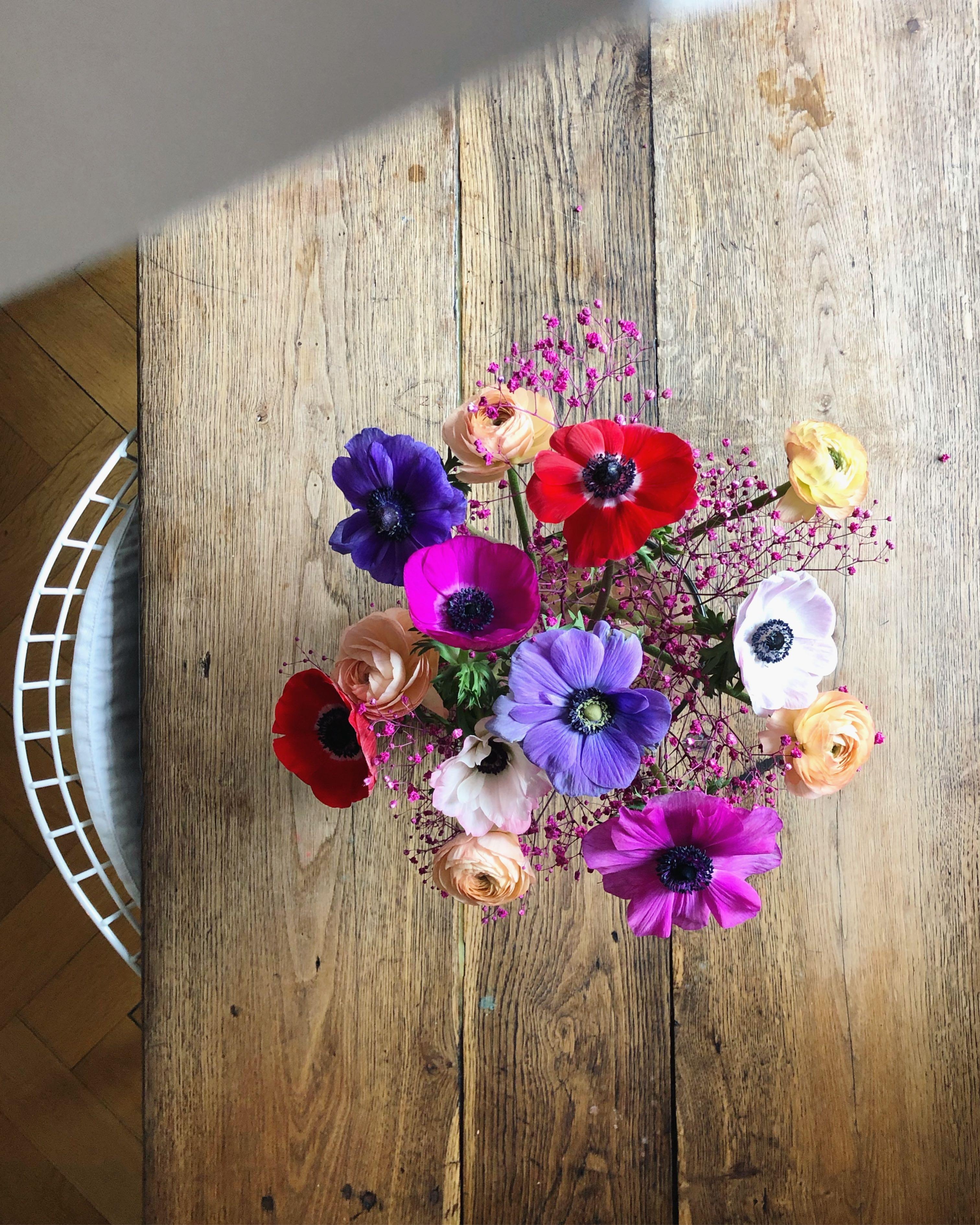#springflowers #blumenliebe #happycolors #anemone #decoration @Studiobloom_design