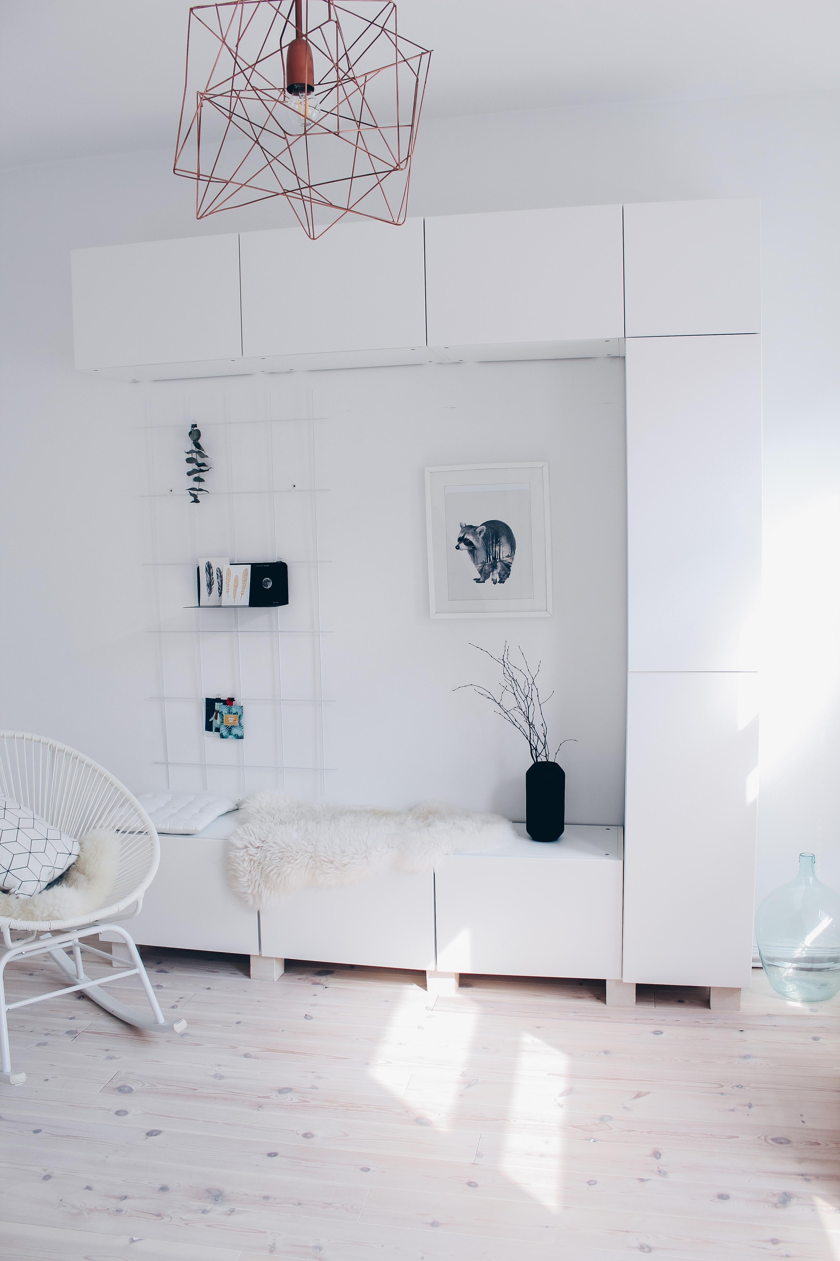 Stauraum-Garderobe 
#whiteliving #scandi #minimal
