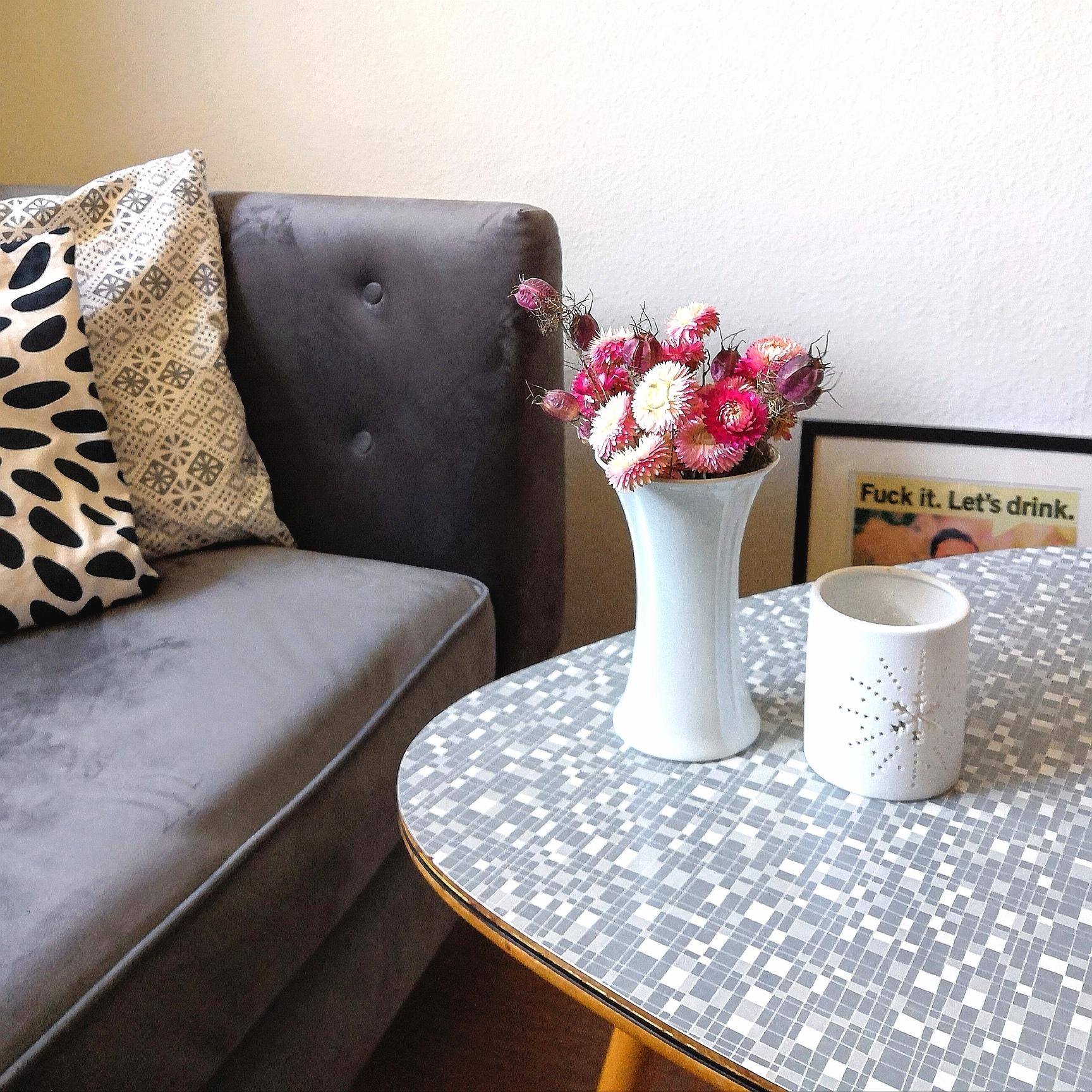 #stayhome - Ein gemütliches Sofa macht es definitiv leichter. #couchstyle #livingchallenge #sofaecke