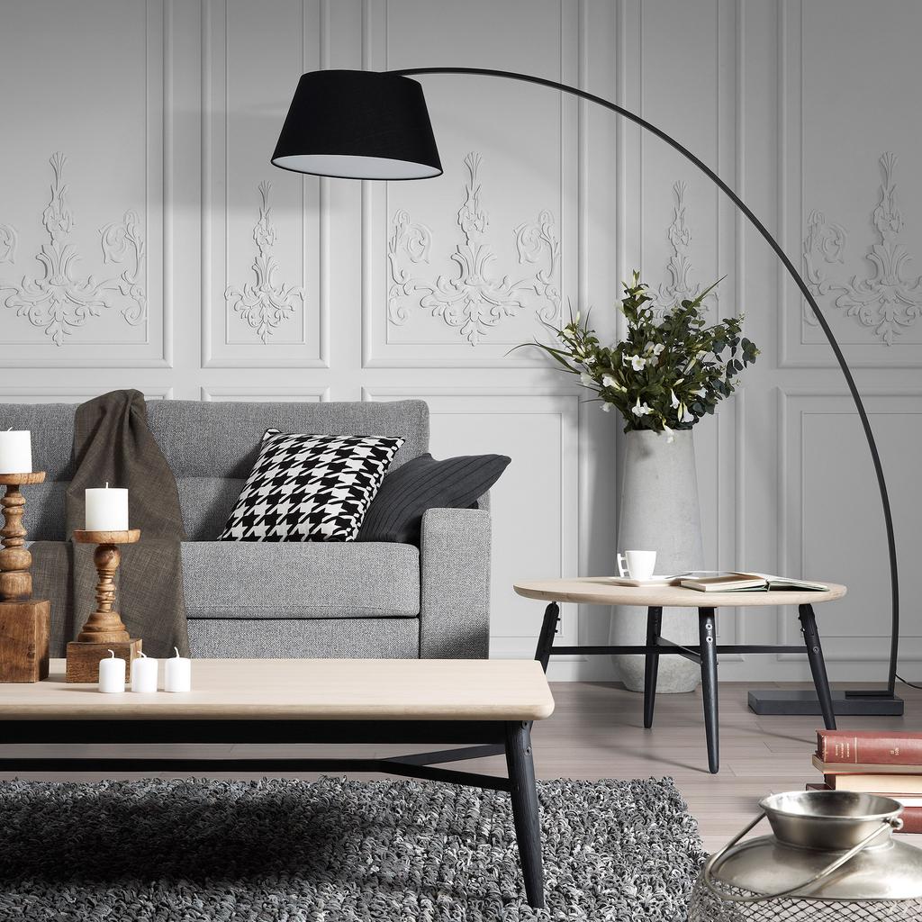 Stehlampen mit Wow-Effekt #couchtisch #wohnzimmer #stehlampe #sofa #zimmergestaltung ©Restyle24