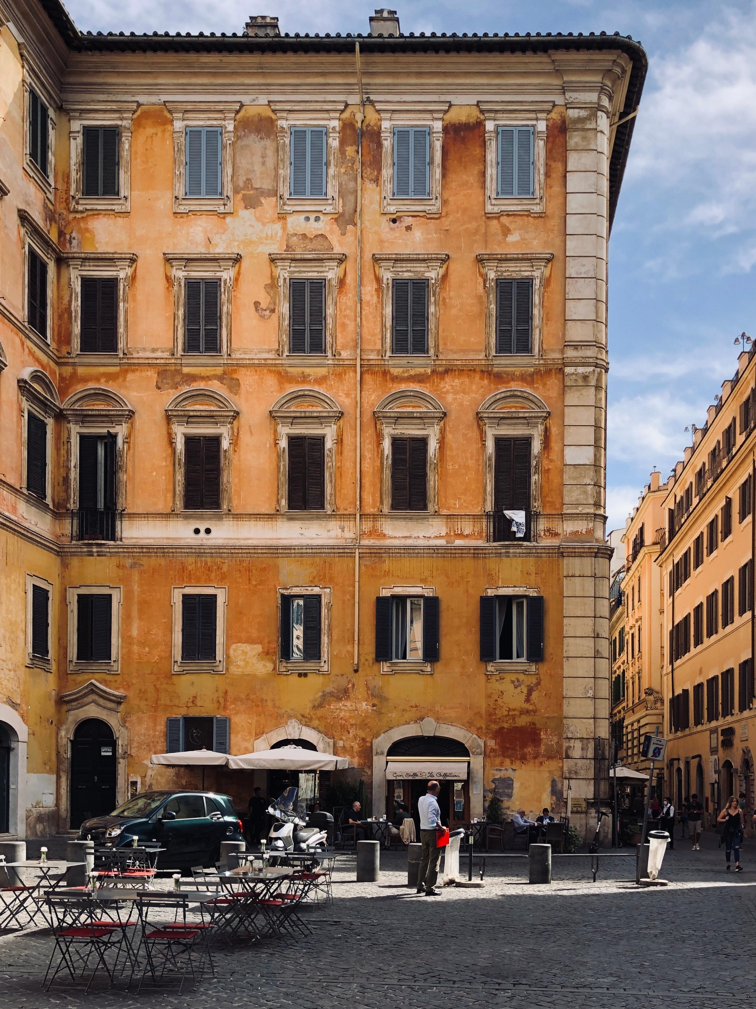 Streets of Rome
#piazza #ildolcefarniente #italia