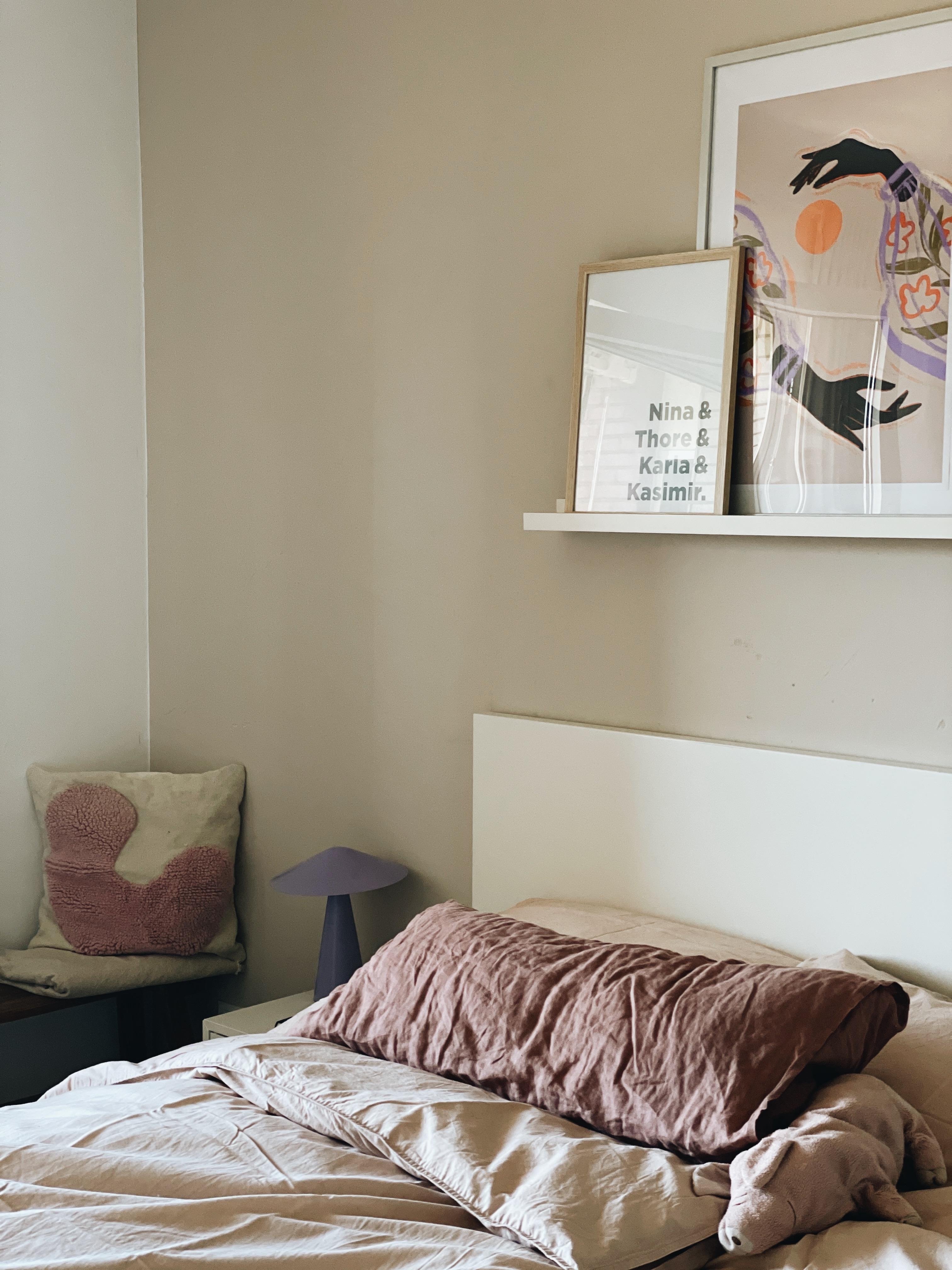 Sunday ☁️
#schlafzimmer #bedroom #cozyhome #sonntag #bilder #hygge #couchliebt 