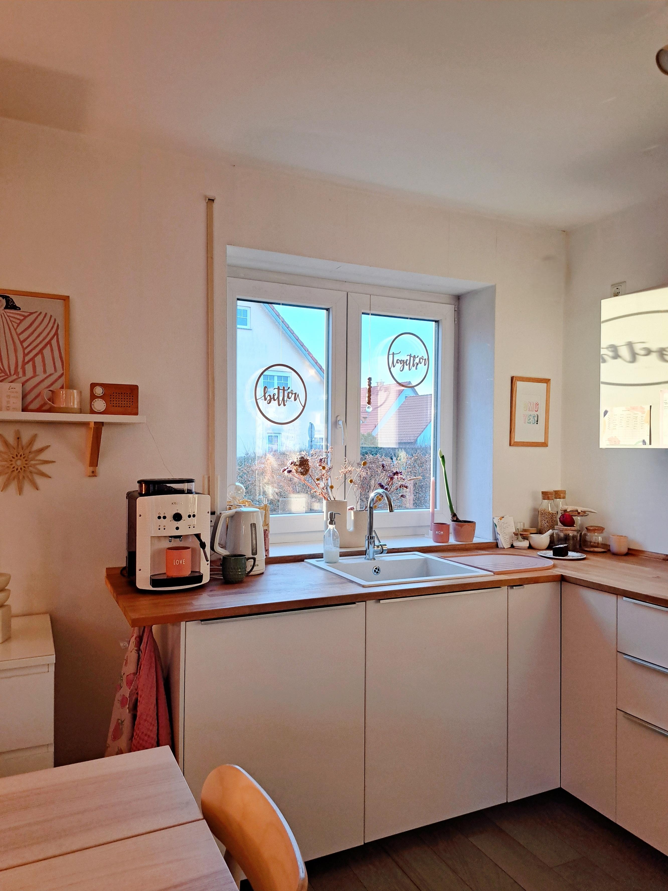 Sunny Kitchen #kitchen #colourful