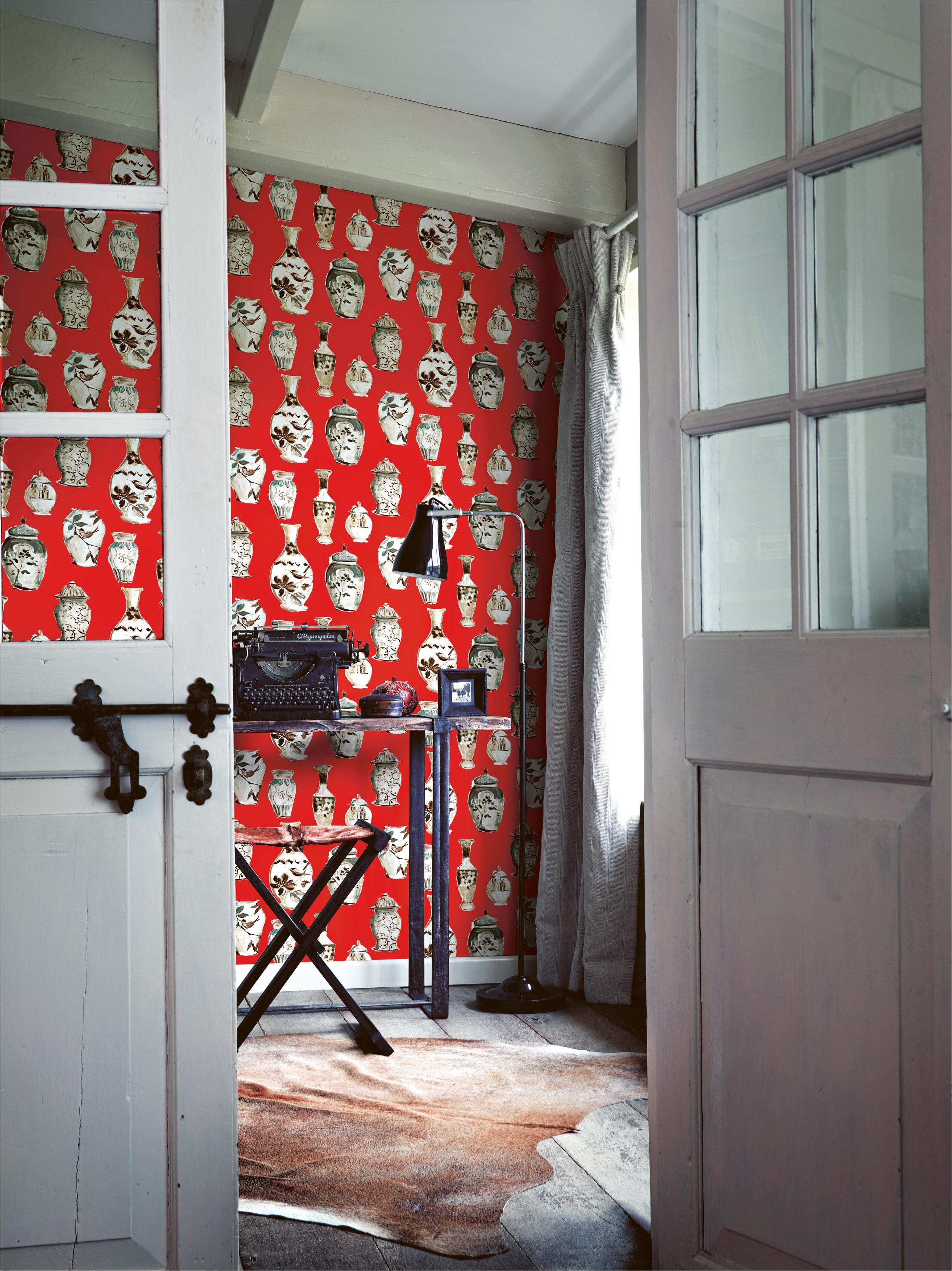 Tapete mit Vasen-Motiv #teppich #retro ©BN Wallcoverings