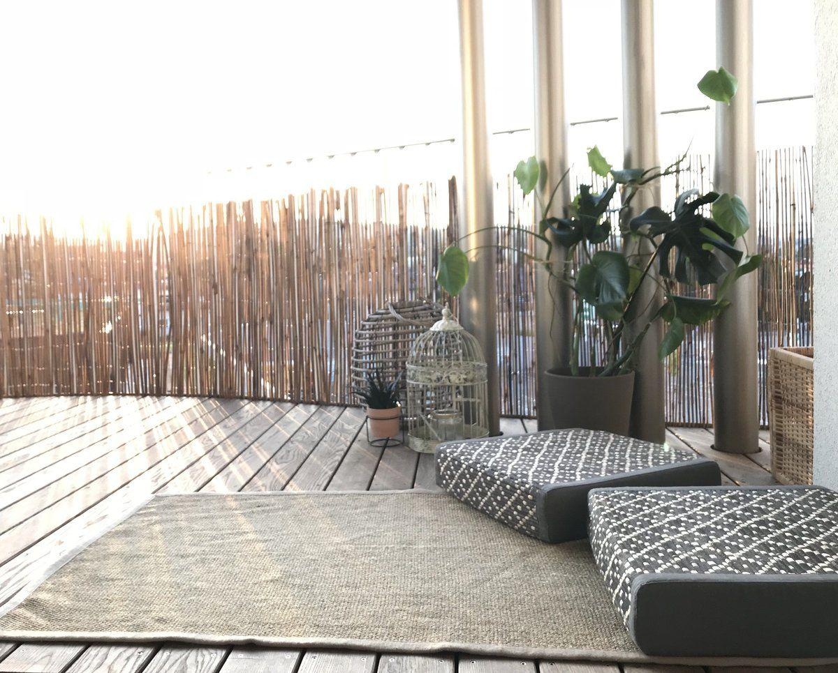 #terrasse #balkon #natur #natürlich #sitzkissen #bodensitzkissen #grün #bambus #monstera #balkon