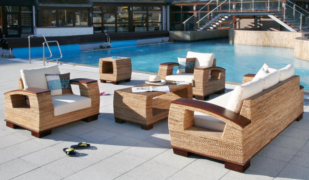 Terrassen Möbel #pool #terrasse #sessel #lounge #tisch #terrassenmöbel #rattanmöbel #rattansessel ©korbmacher.de