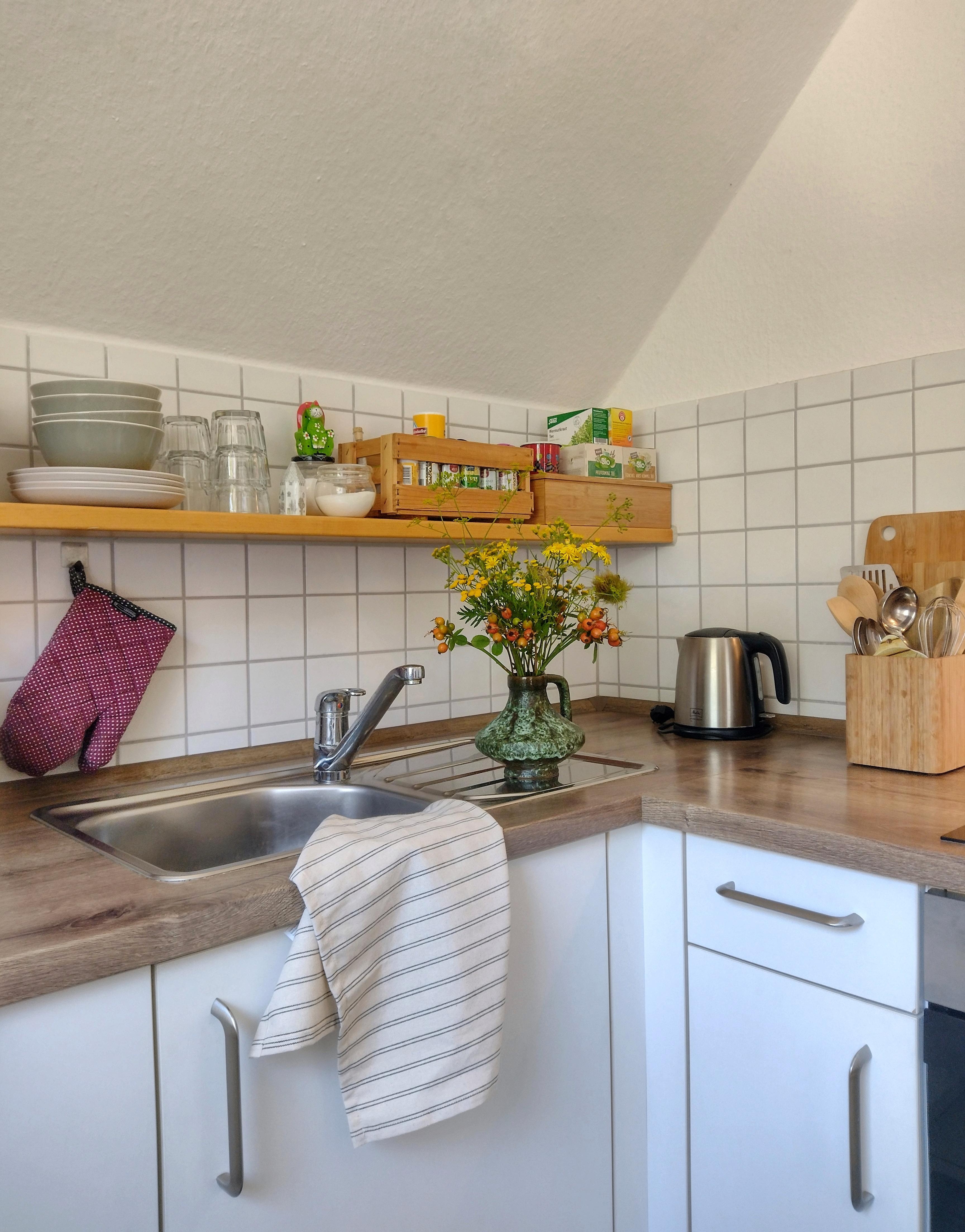 #tinykitchen #smallkitchen #kleinwküche #dachgeschoss #einbauküche