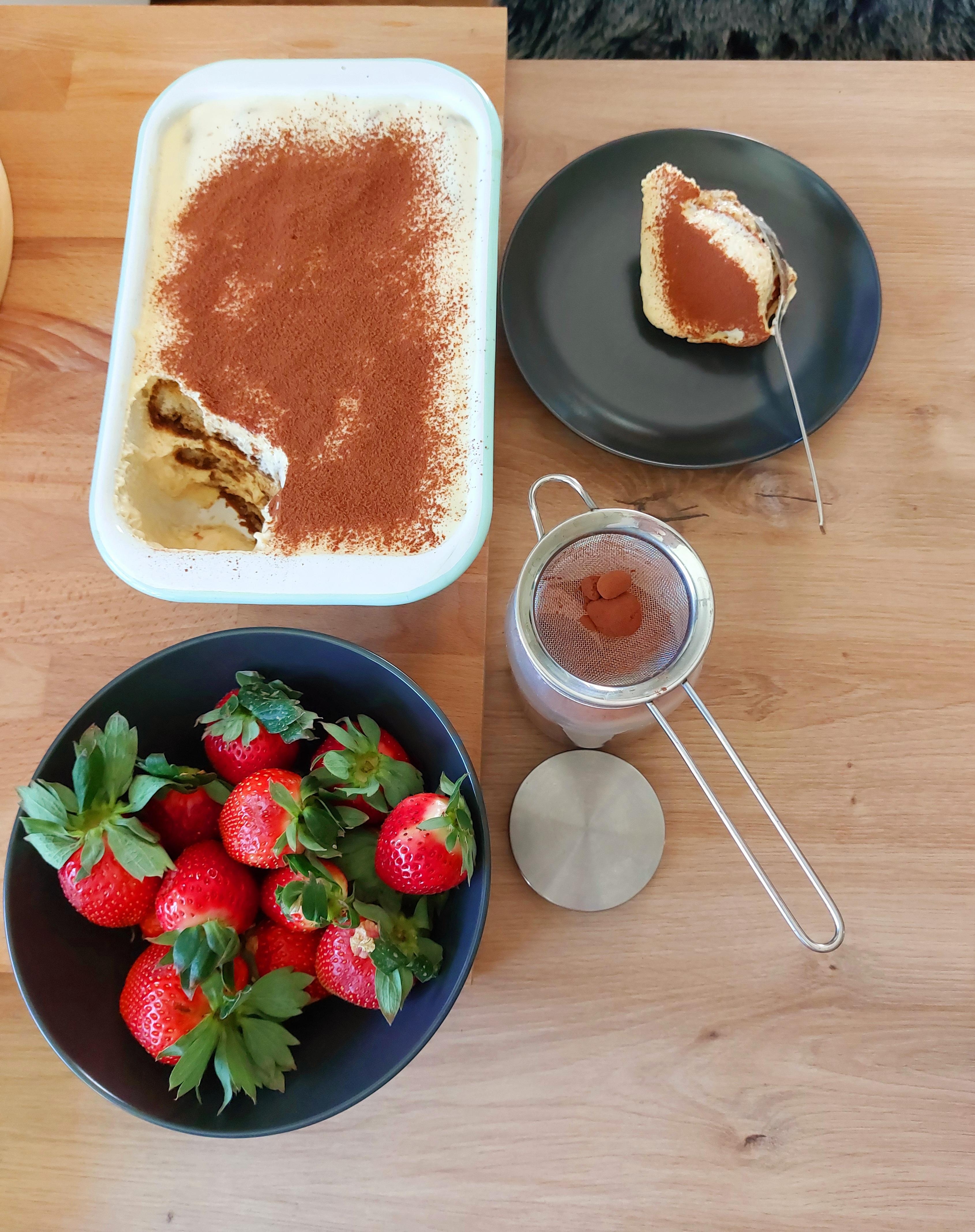 #Tiramisu
#Lieblingsdessert
#Rezept
#Erdbeeren
#SoKochIch
#Dessertklassiker
Das Rezept ist so einfach und einfach so lecker, vor Allem mit frischen 🍓🍓🍓