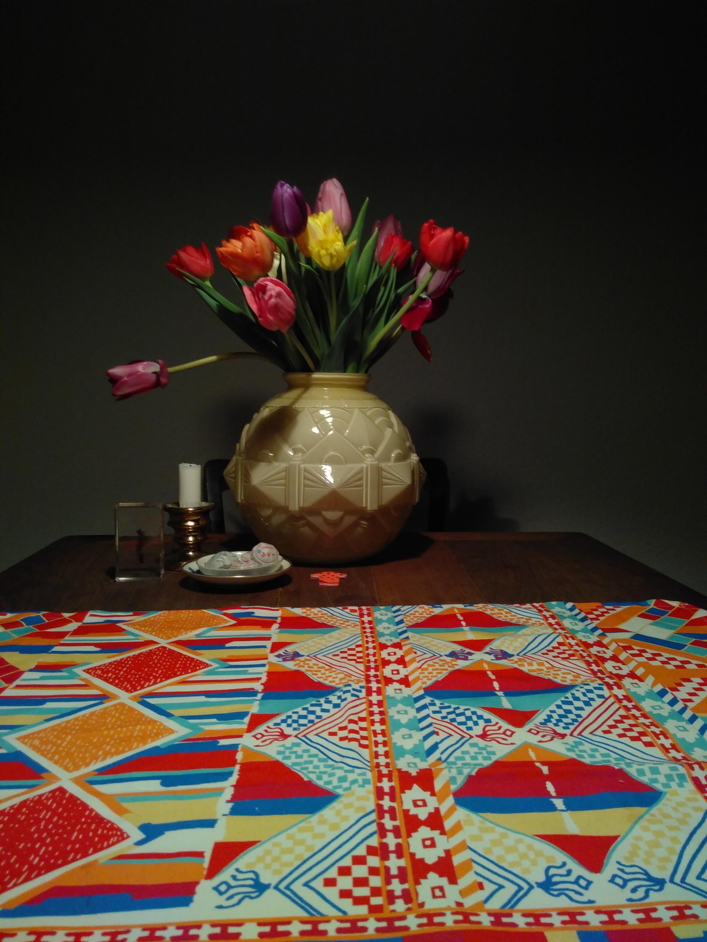 Tischset mit Tulpen #gedecktertisch ©Mademoiselle Camille
