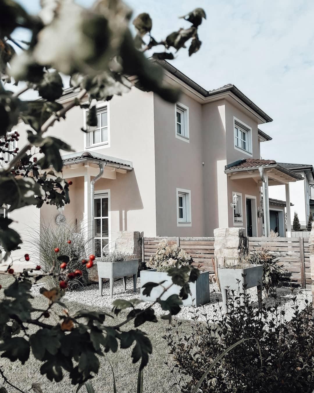 #toskanahaus #stadtvilla #landhaus #interiordesign #skandinavischwohnen #nordicinspiration #nordicliving #schoenerwohnen
