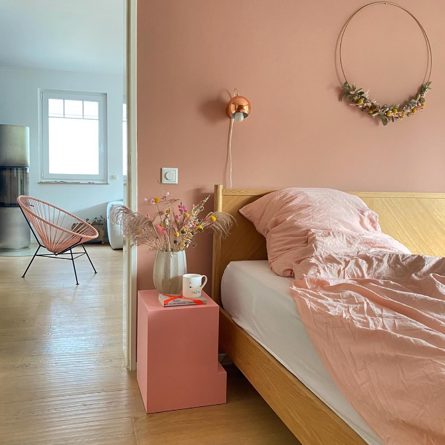 Touch of pink 🍬

@Luisluise

#wolkenfeld #bettwäsche #schlafzimmer #interior #schlafen #herbst #kranz #blumen