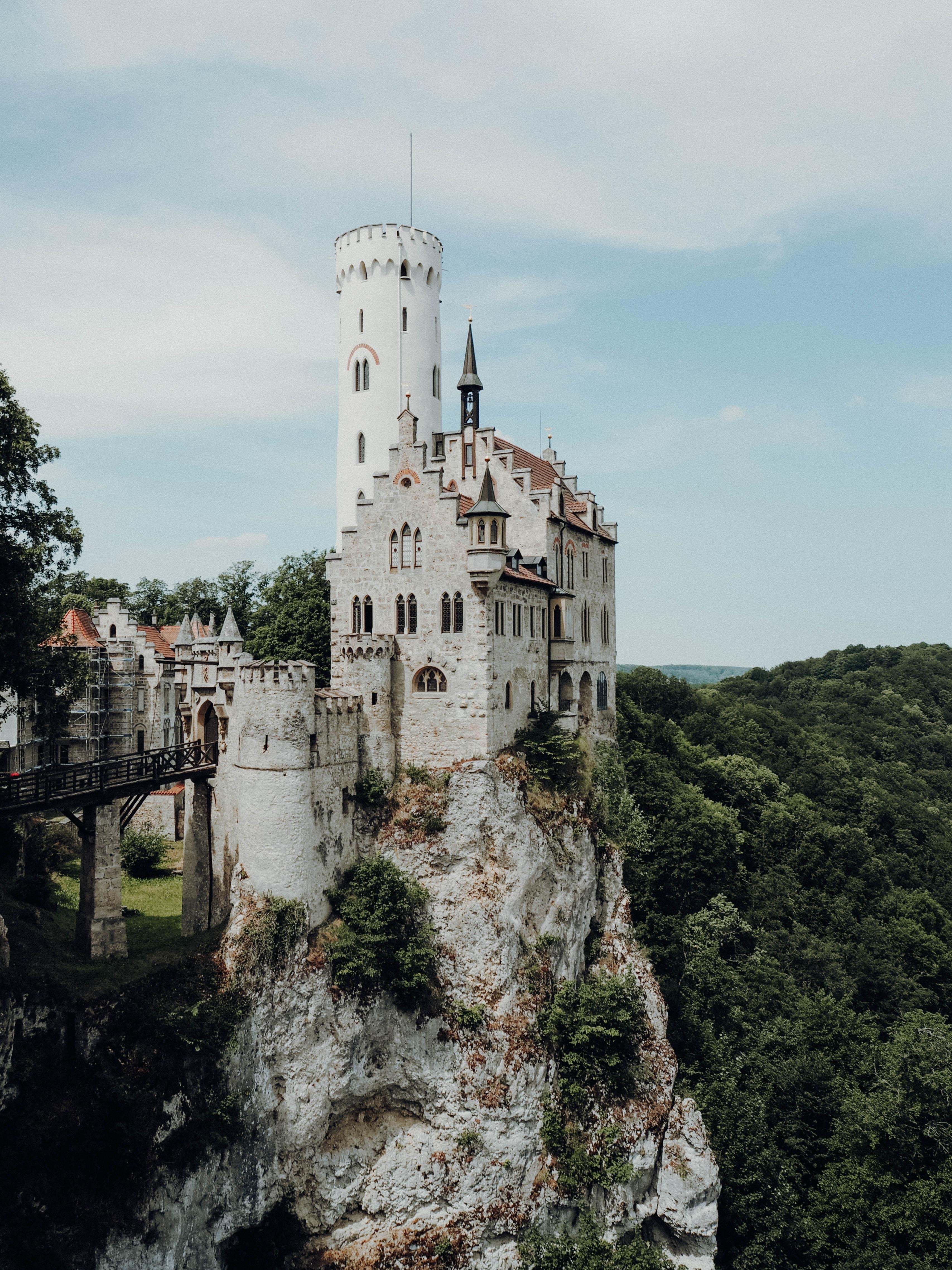 Und wenn ihr mal in meiner schwäbischen Heimat seid, dann dürft ihr das #SchlossLichtenstein nicht verpassen! #urlaub