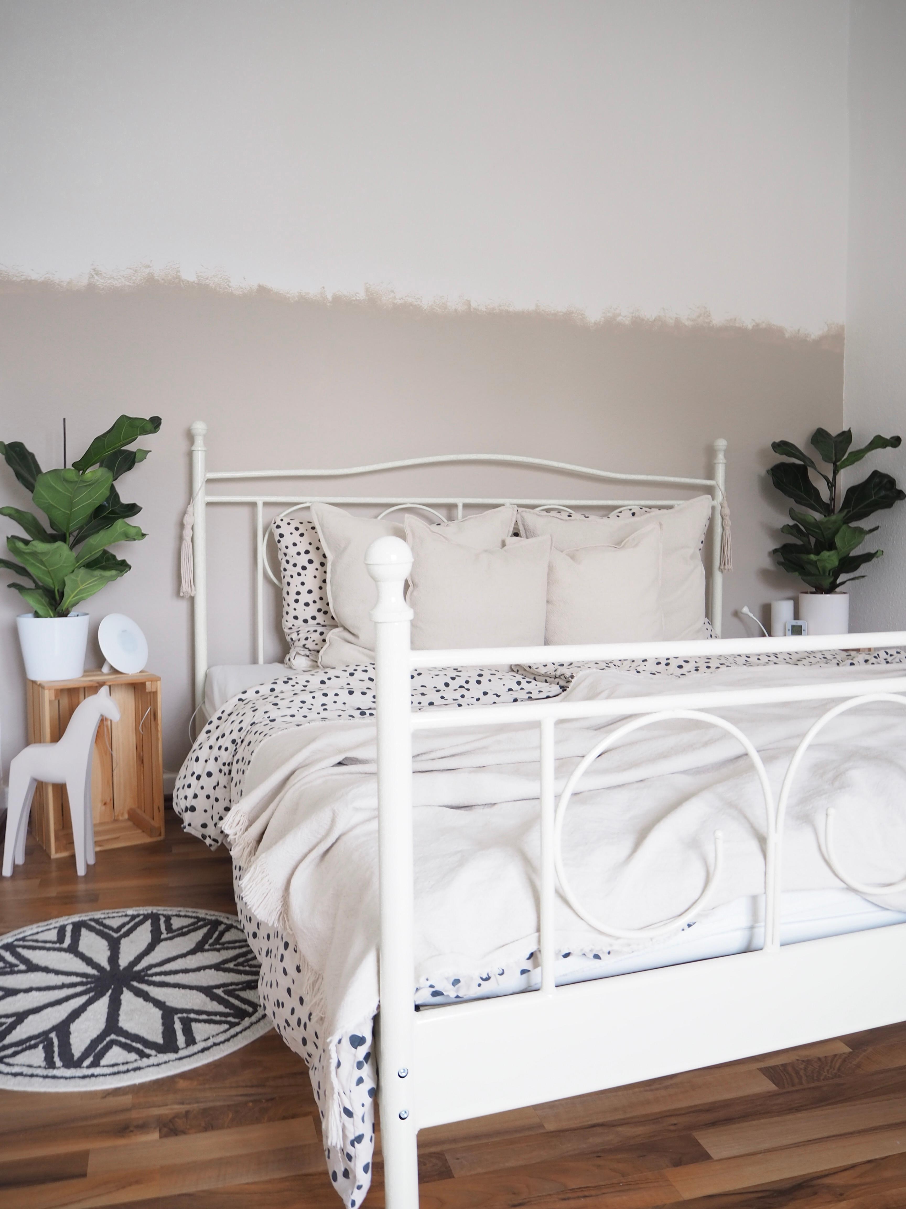 Undine Wall Look im Schlafzimmer 
#undonelook #wandfarbe #pflanzenliebe #schönerwohnenfarbe