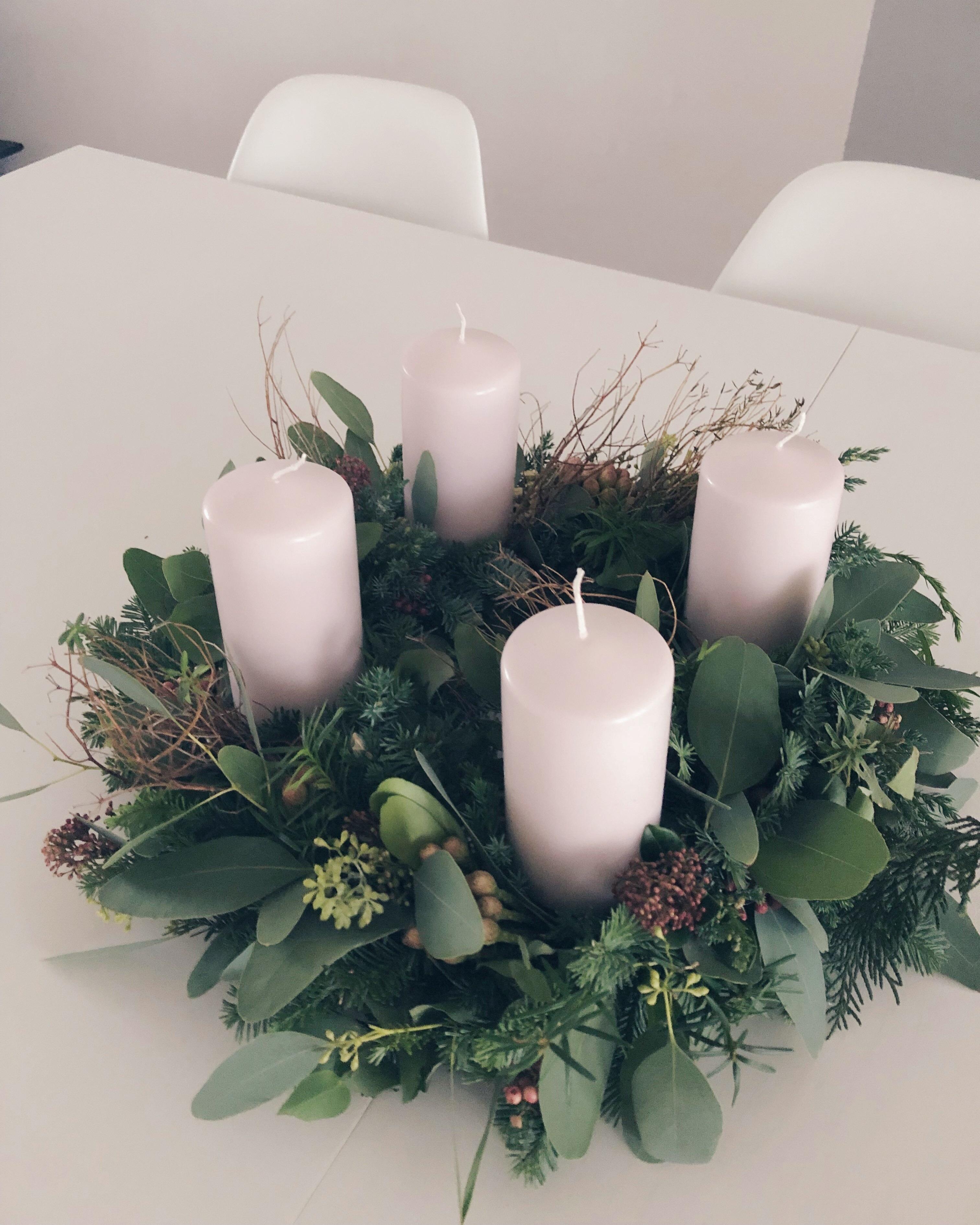Unser #Adventskranz - simple and beautiful 💓