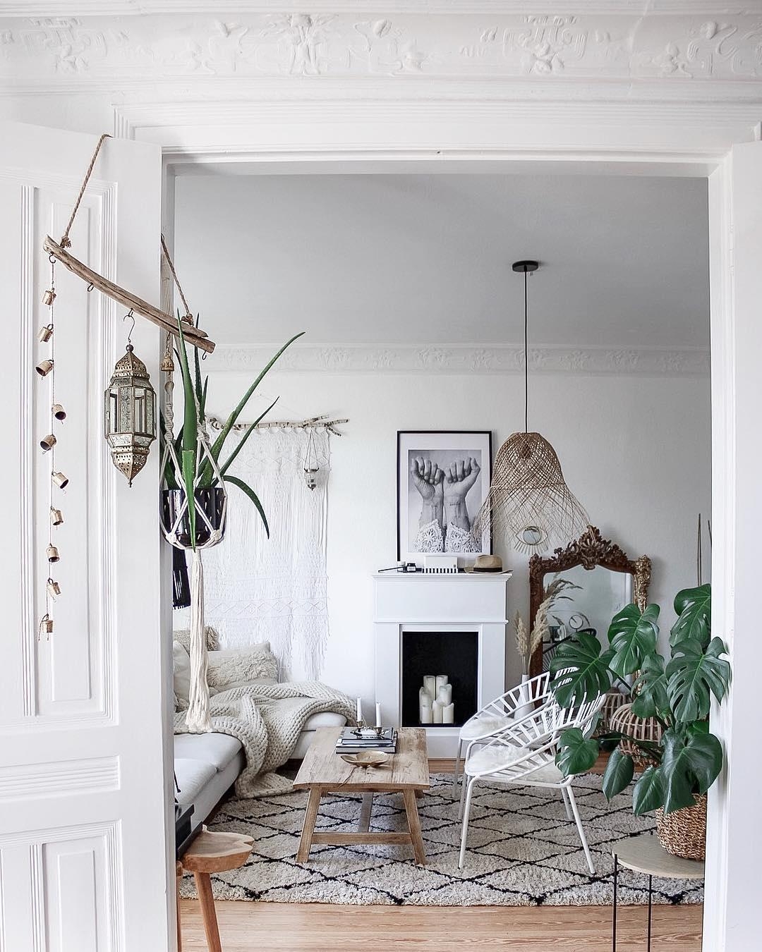 Unser #Boho #Wohnzimmer!

#scandi #nordic #couchstyle #livingroom #interior #cozy #kamin #altbau #altbauliebe #wohnen
