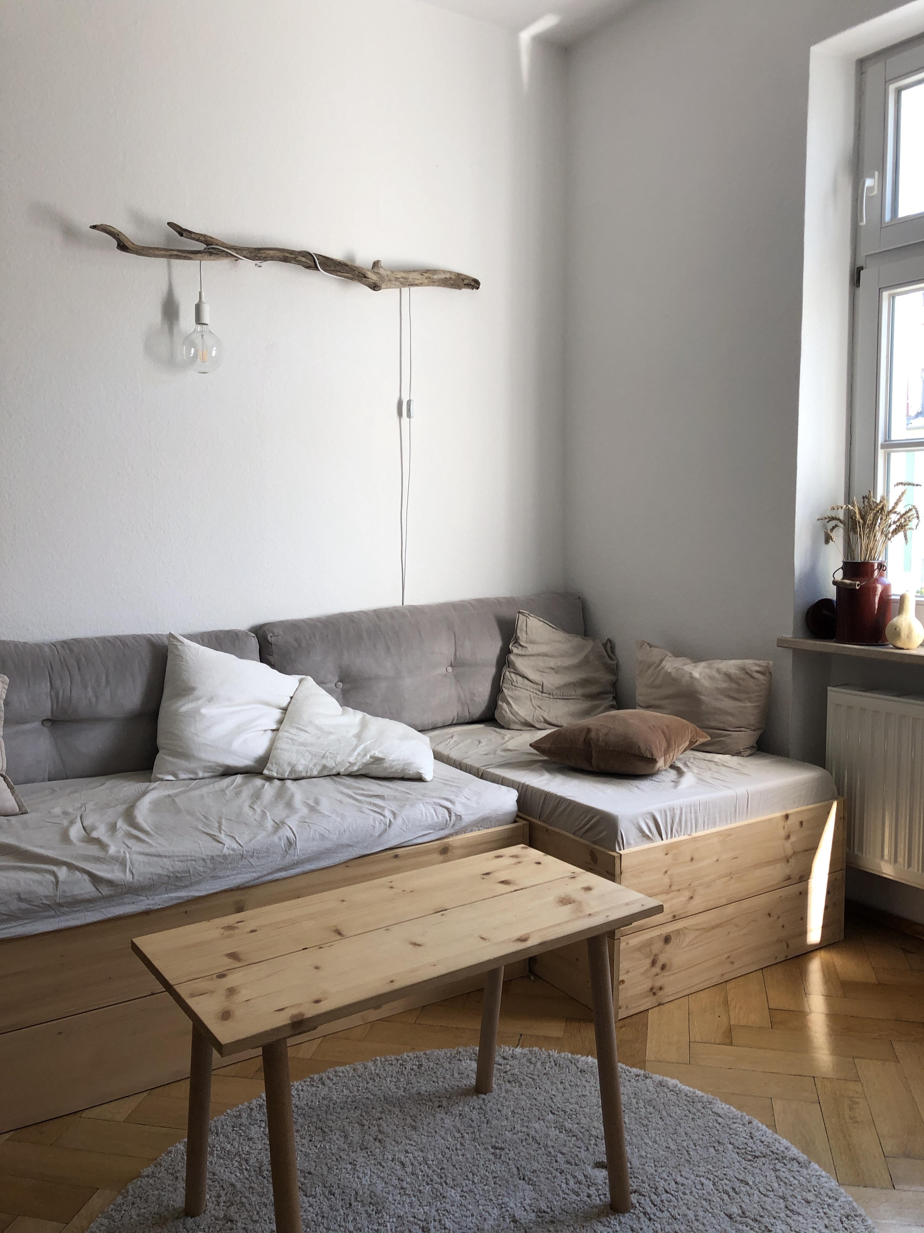 Unser #diy #sofa. #selbstgebautemöbel #wohnzimmer #couch 
