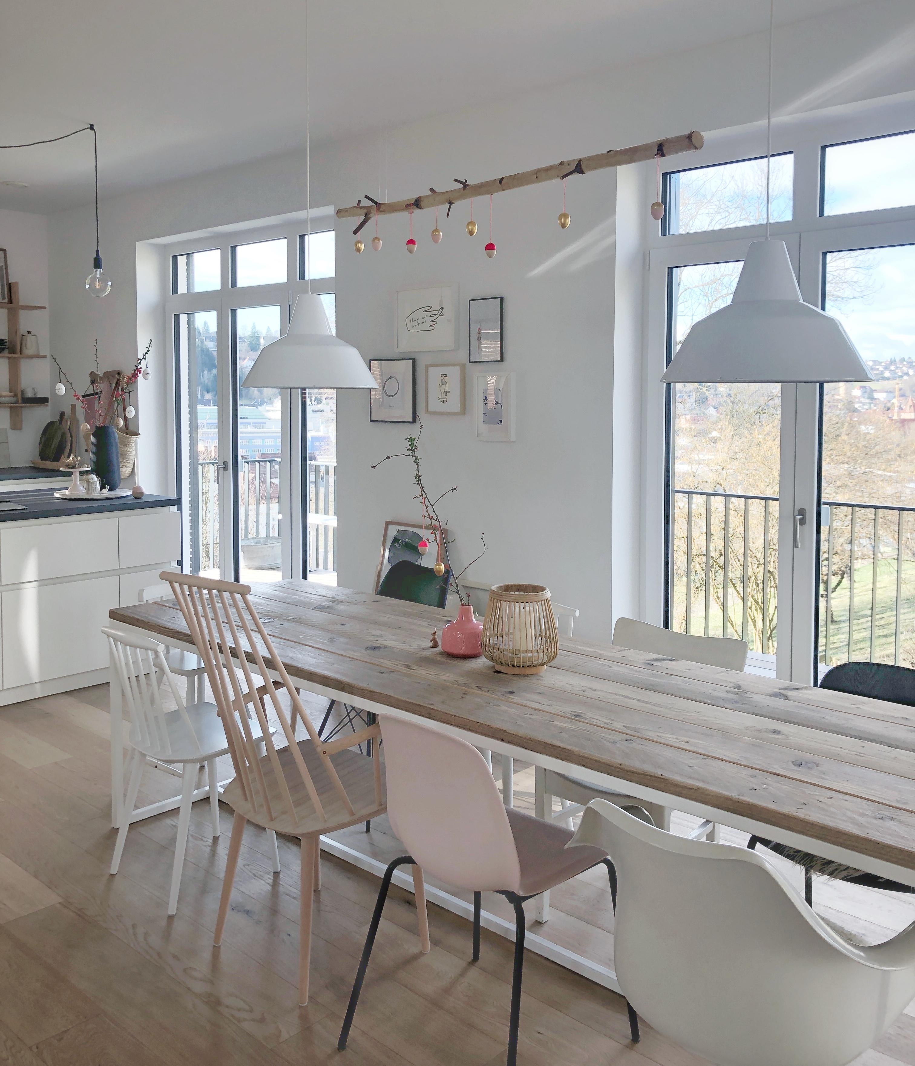 Unser Esstisch! Extra lang für viele Gäste!
#esstisch#tisch#küche#kitchen#nordicstyle#whitehome