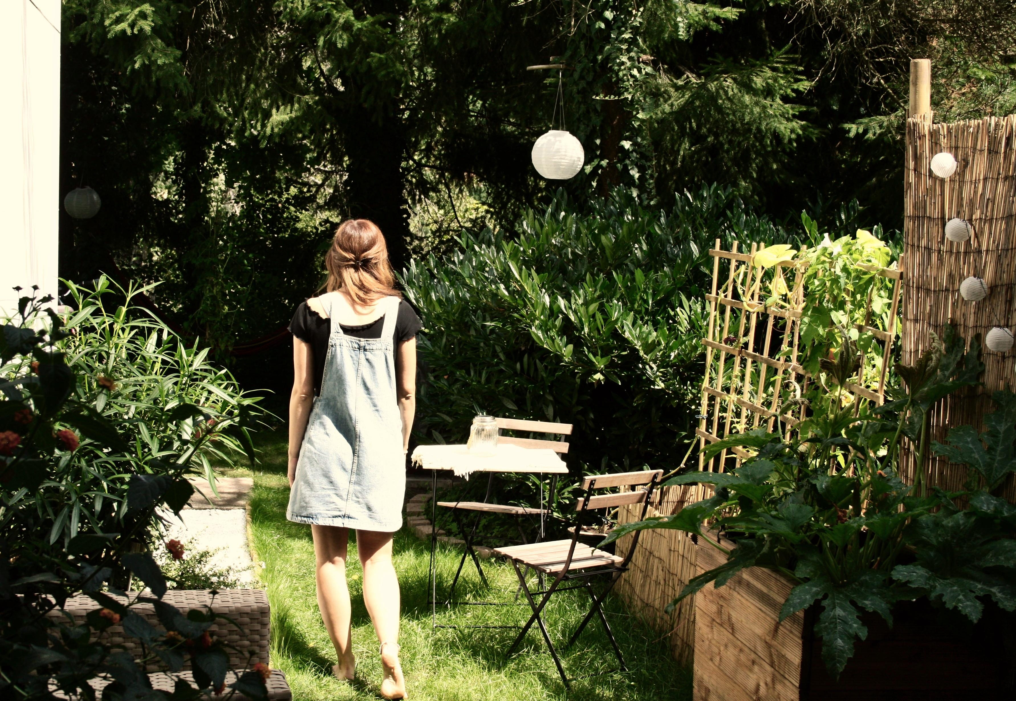 Unser kleiner Garten-noch rechtzeitig fertig bevor der Sommer vorbei ist 🌻
#garten#sonne#hochbeet
#sommergefühle#diy