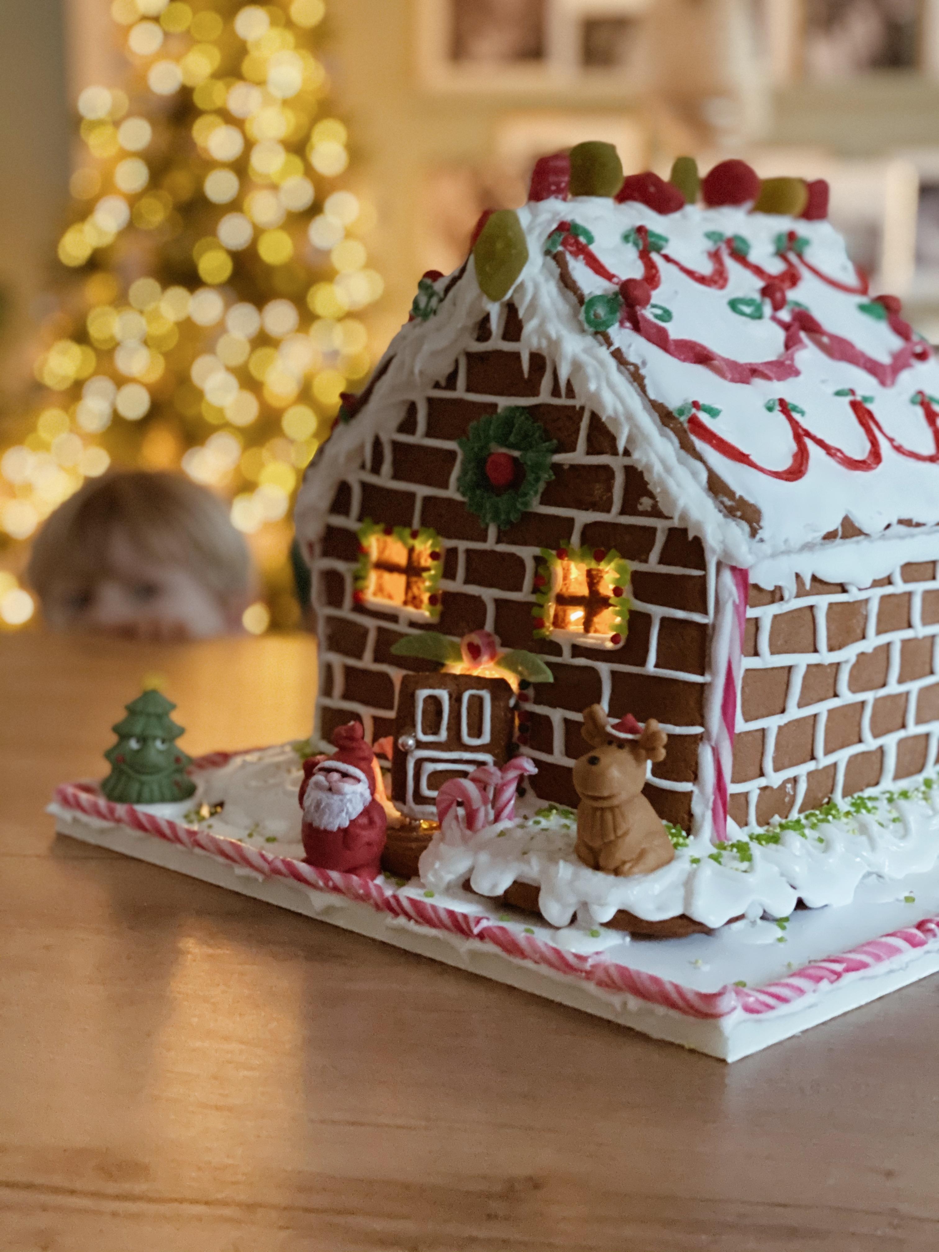 Unser Lebkuchenhaus 2020❤️🏠🎄 #adventszeit#weihnachtsinspirationen