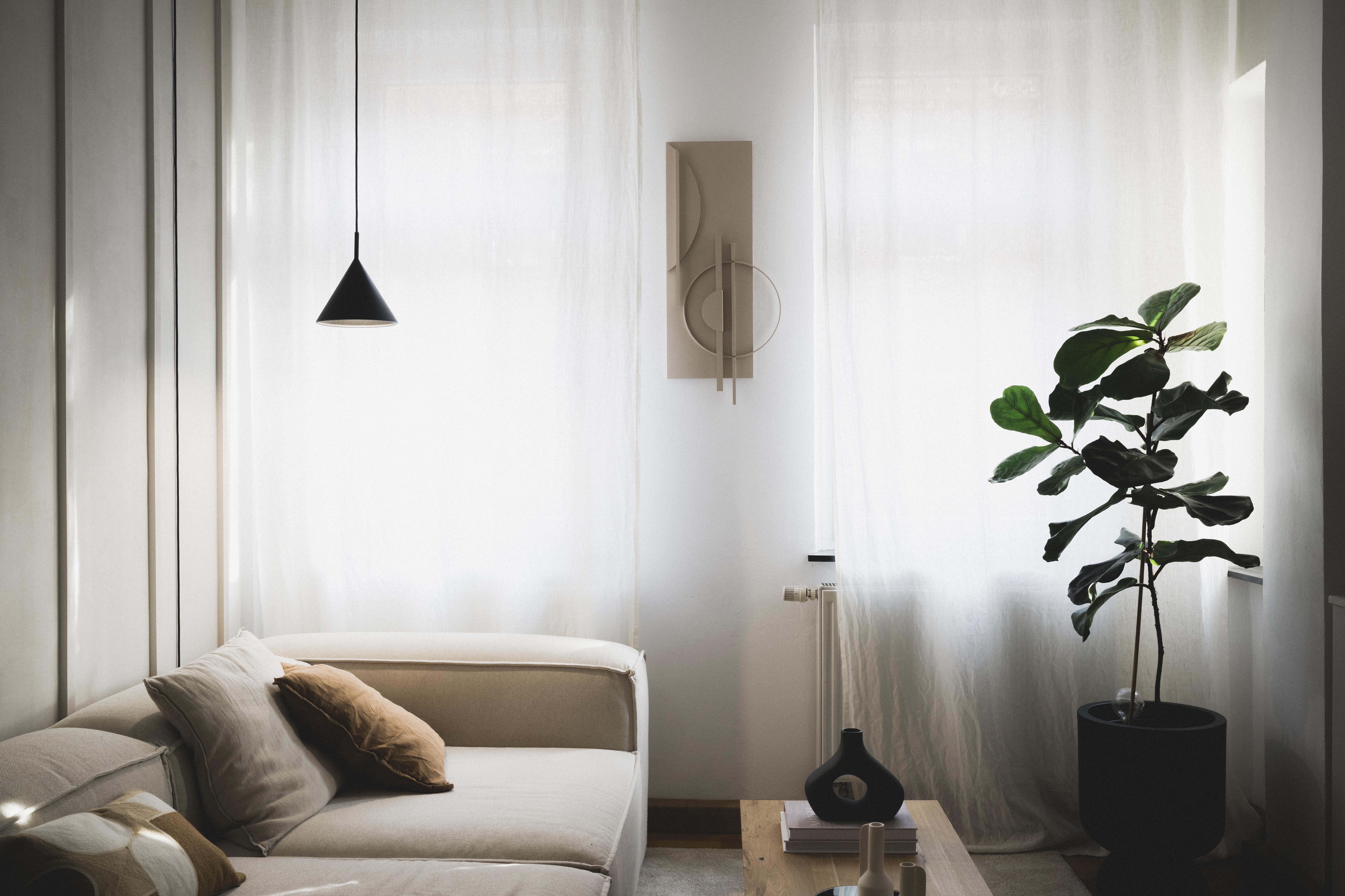 Unser neues #Wohnzimmer mit vielen #DIY Projekten, wie #Wandbild, #Strukturwand & #Couchtisch :) 
©mariiabayer