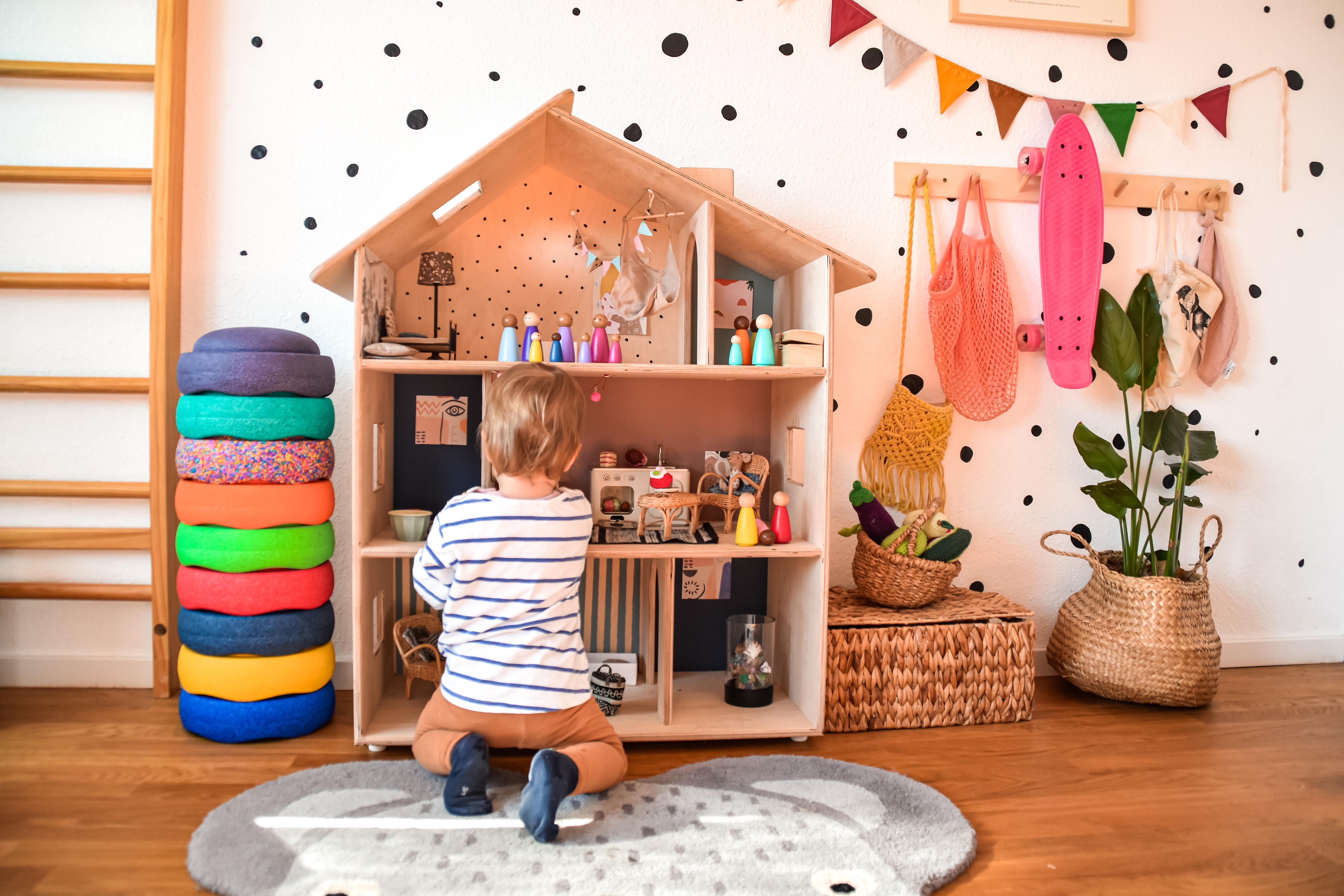 Unser Puppenhaus DIY 
#Kinderzimmer #spielzimmer #Puppenhaus