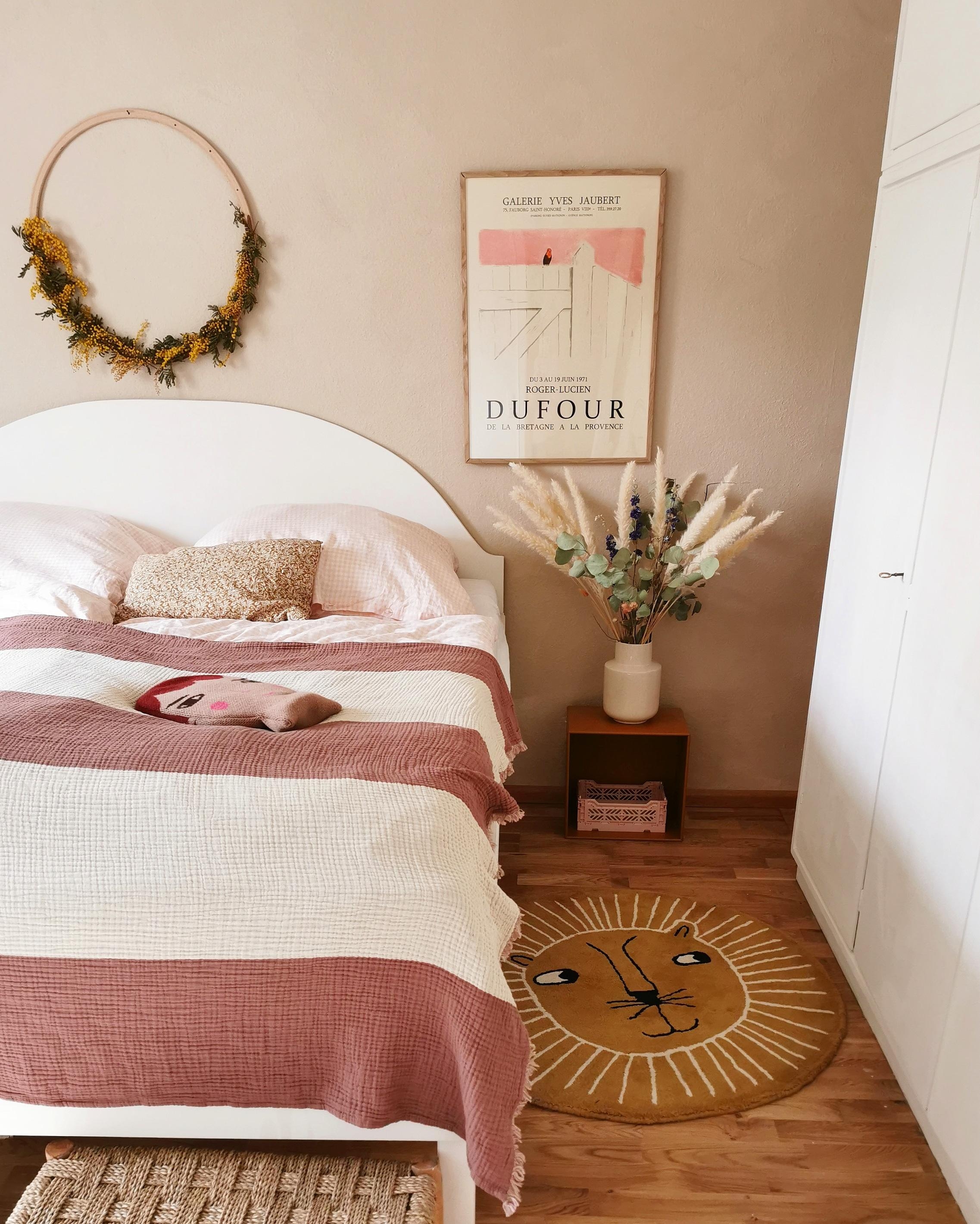 Unser Schlafzimmer in warmen, erdigen Tönen. 
#bedroom #placetobe