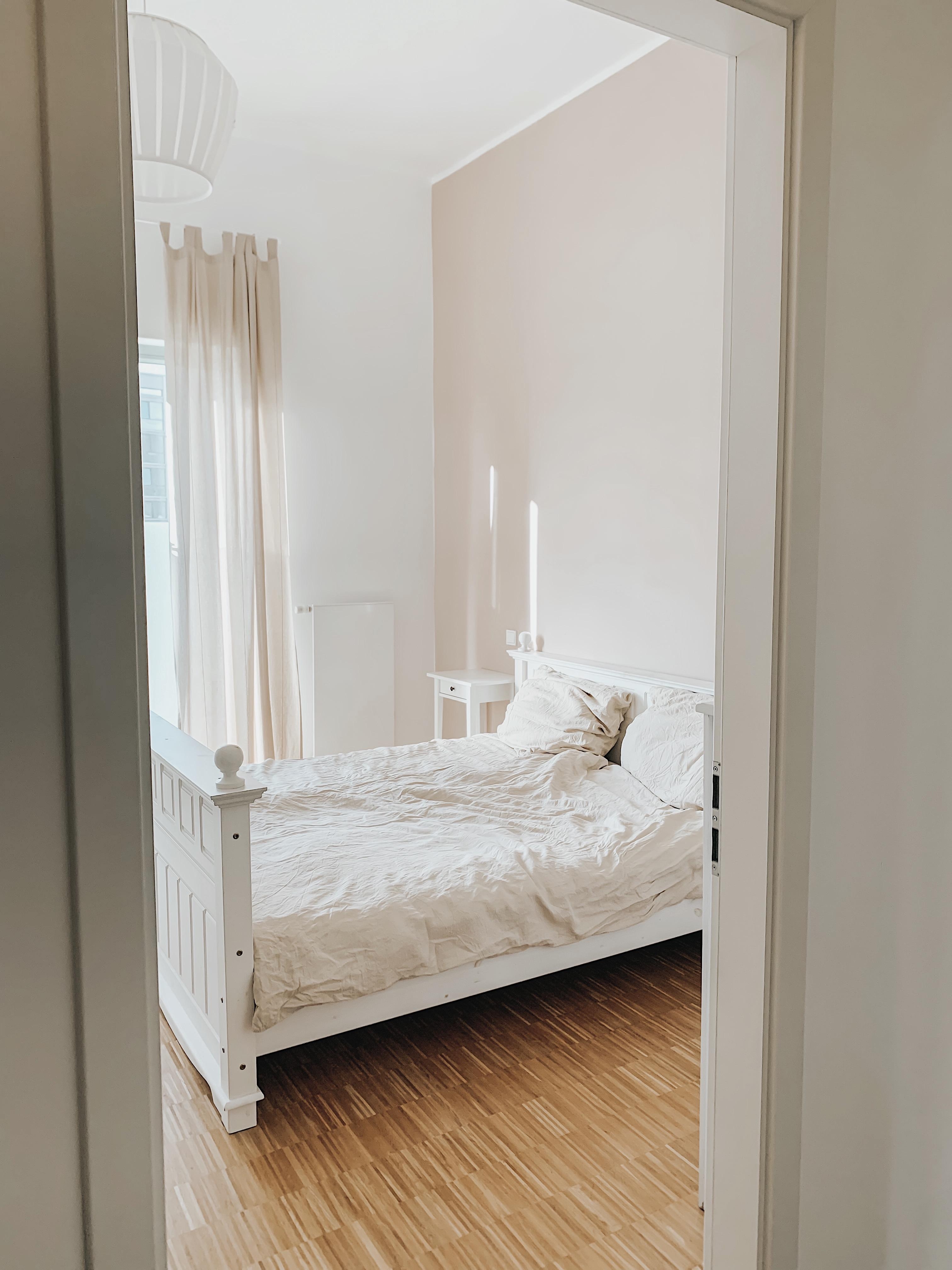 Unser #schlafzimmer #minimalistisch #gemütlich #hygge
