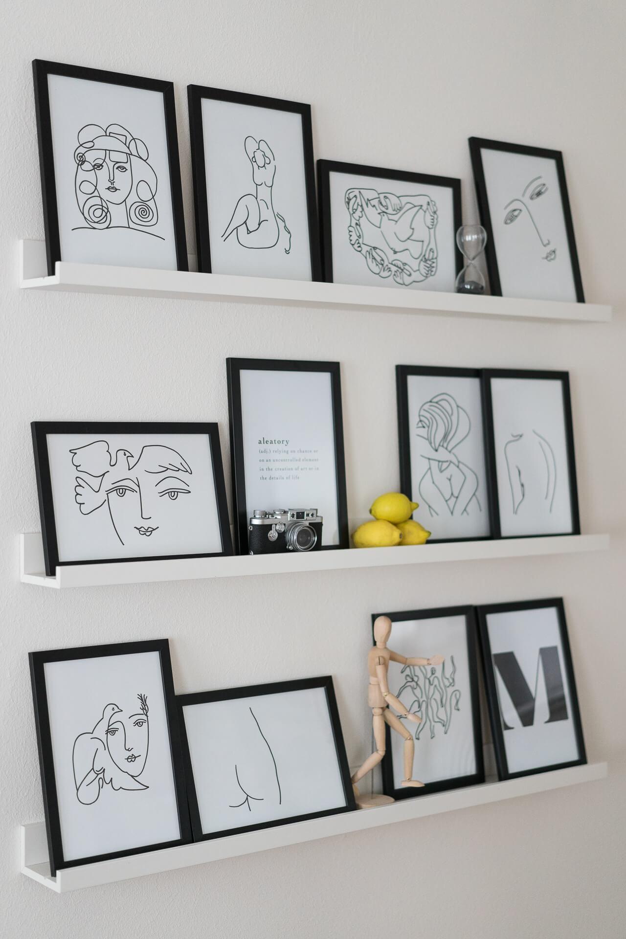 Unsere Gallery Wall mit selbst gemachten Lineart-Prints
#homestory #wohnzimmer #lineart #gallerywall #diy
