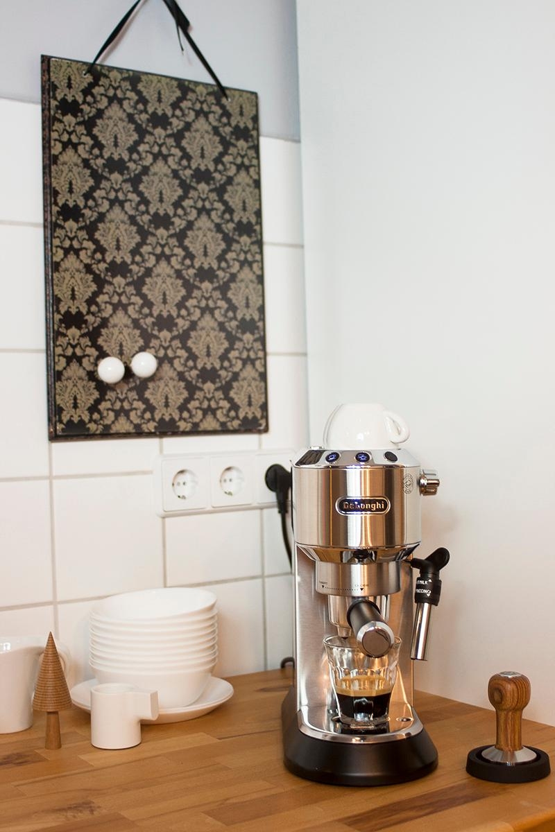 Unsere Neue!
Macht einen wirklich ganz vorzüglichen #espresso.
#espressomaschine #delonghi #kaffee #küche #forgecreative