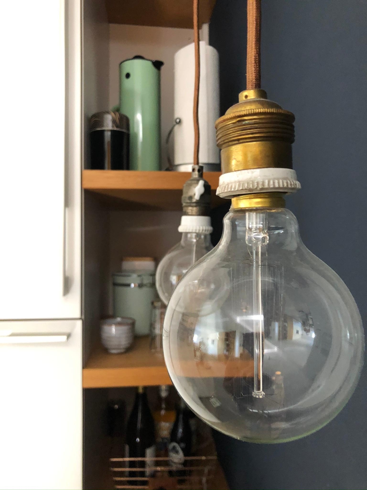 Unsere selbst zusammen gebastelten Vintagelampen in der Küche! #DIY #vintage #lighting #kitchen 