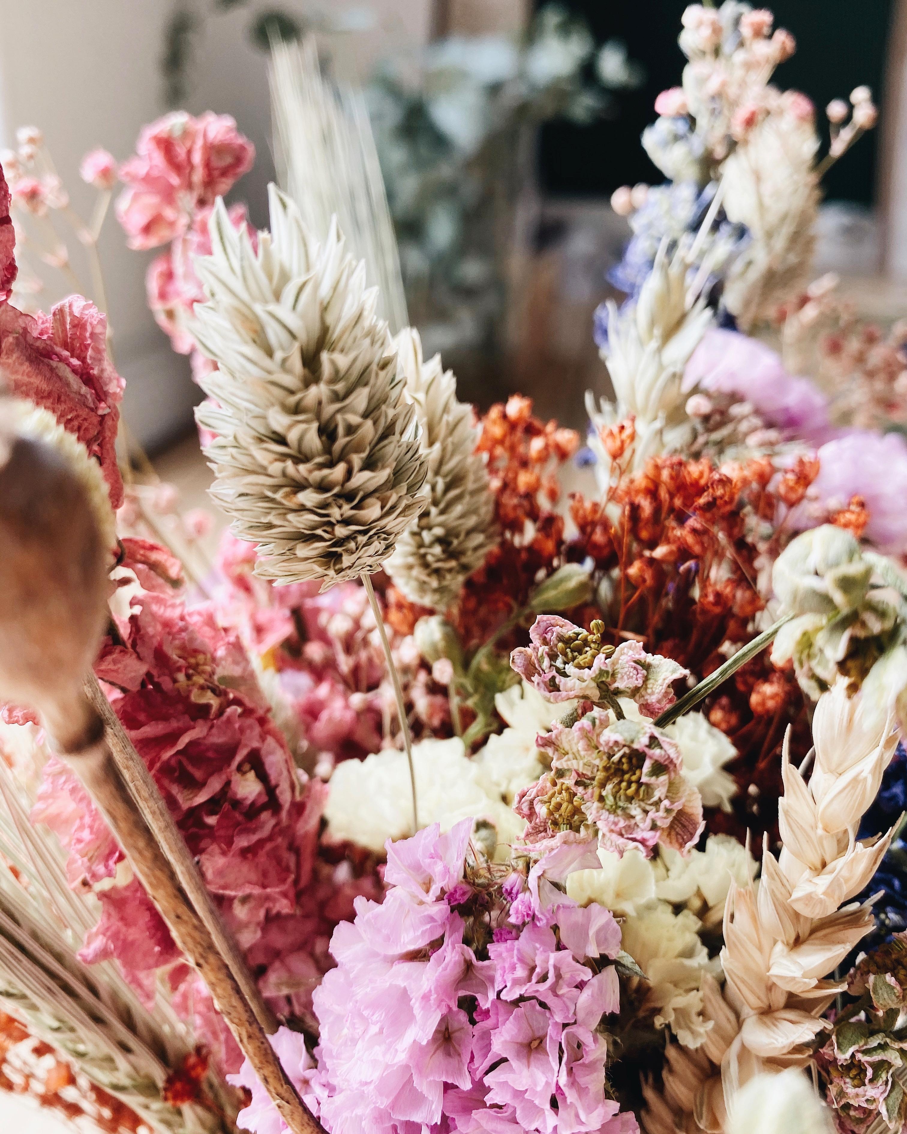 Unsere Trockenblumen Sträuße gibt es bald online zu kaufen ♡ 