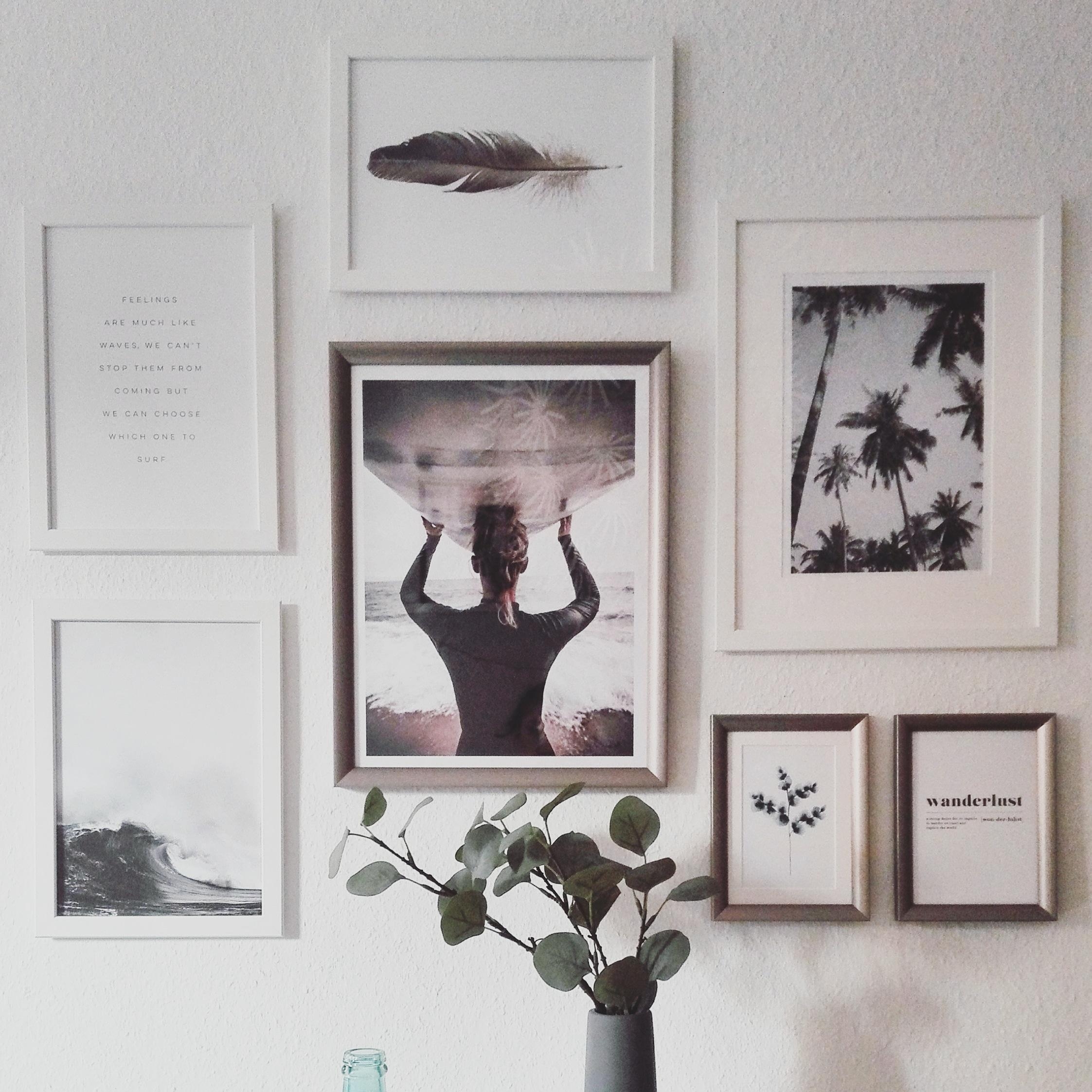 Urlaubsgefühl dank Palmen und Meer an der Wand #interior #bedroom #pictures