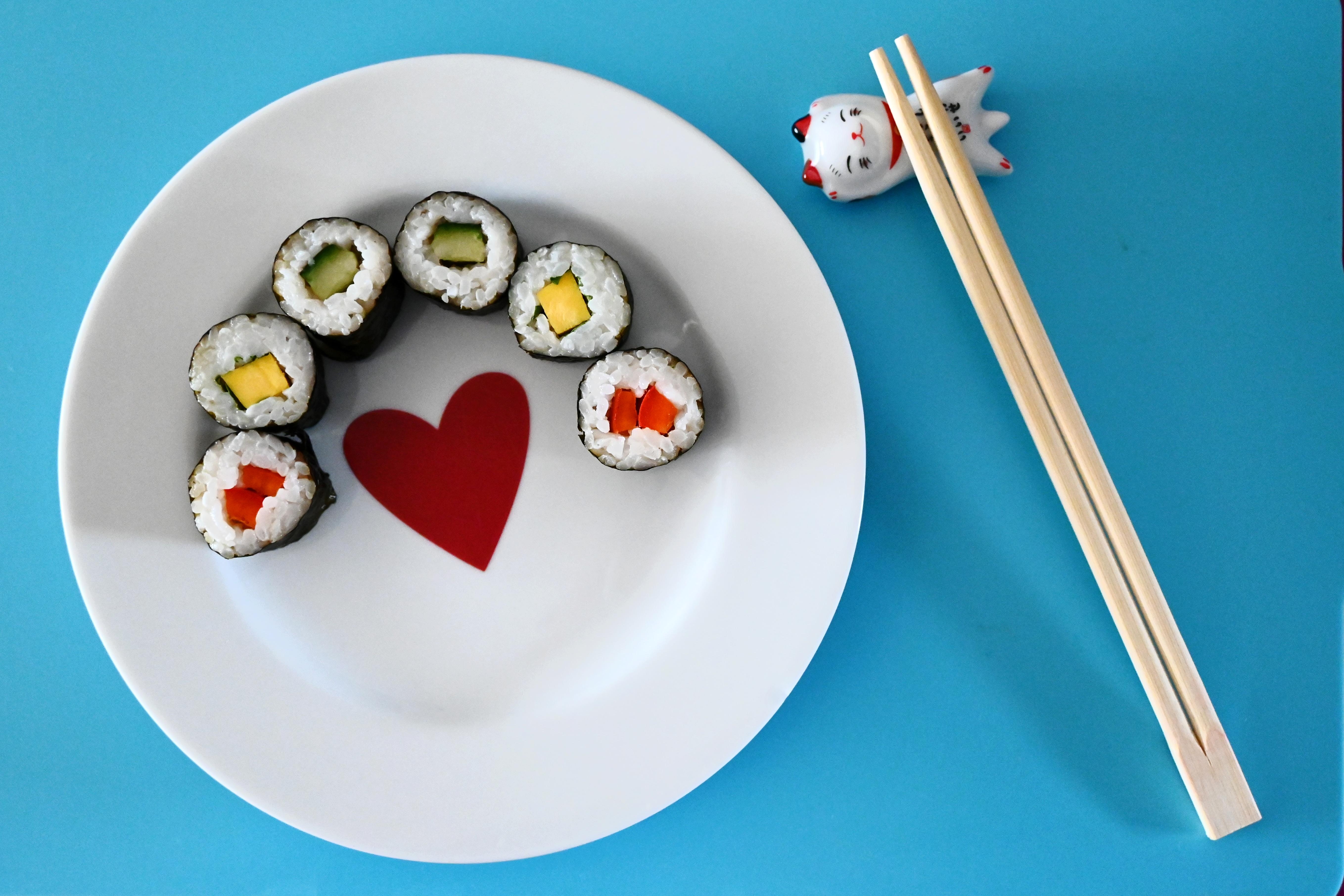 Veggie Sushi #veggie #foodchallenge
#manekineko #lovefood