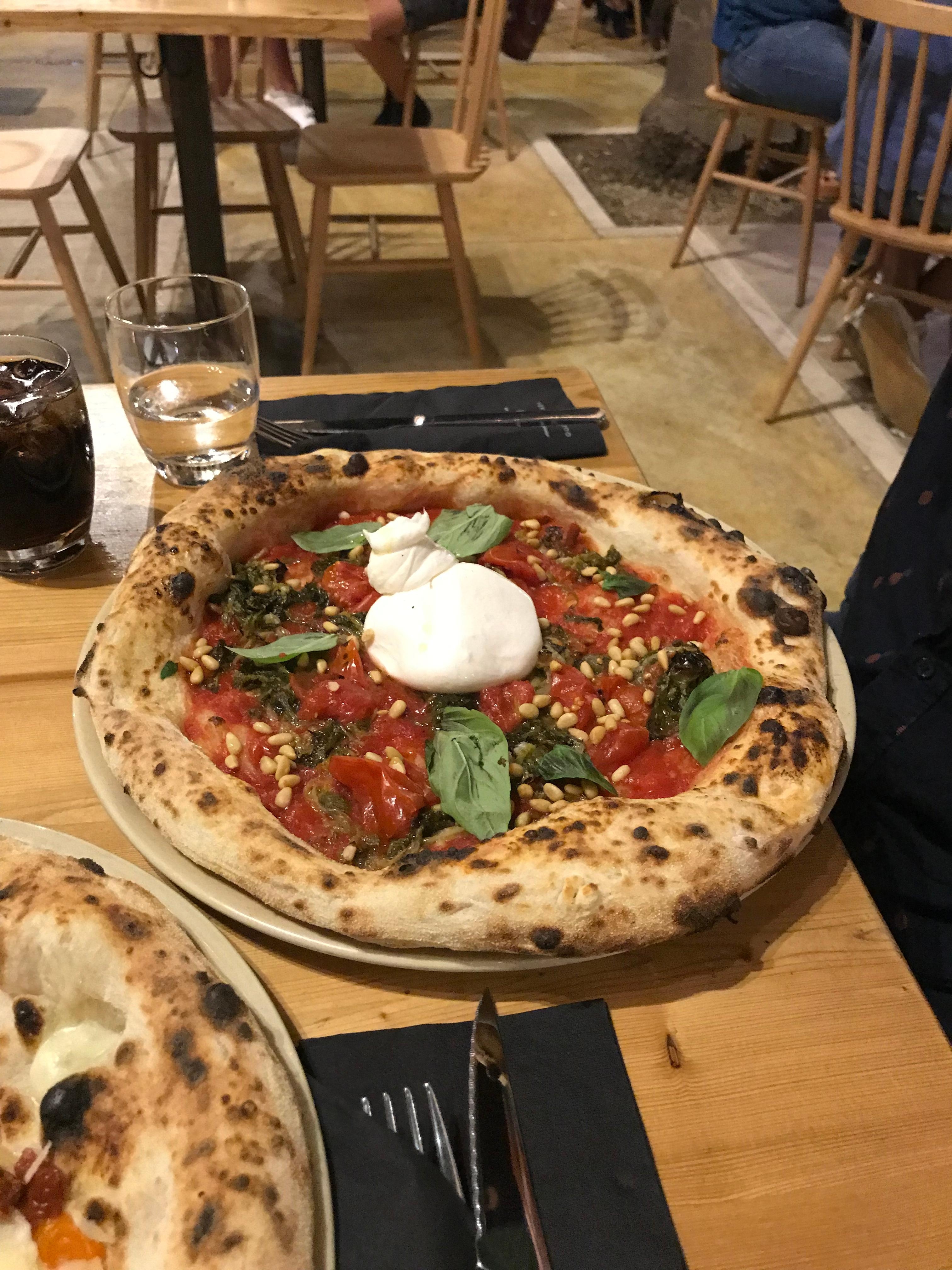 #veggielove#bellaitalia#pizza 