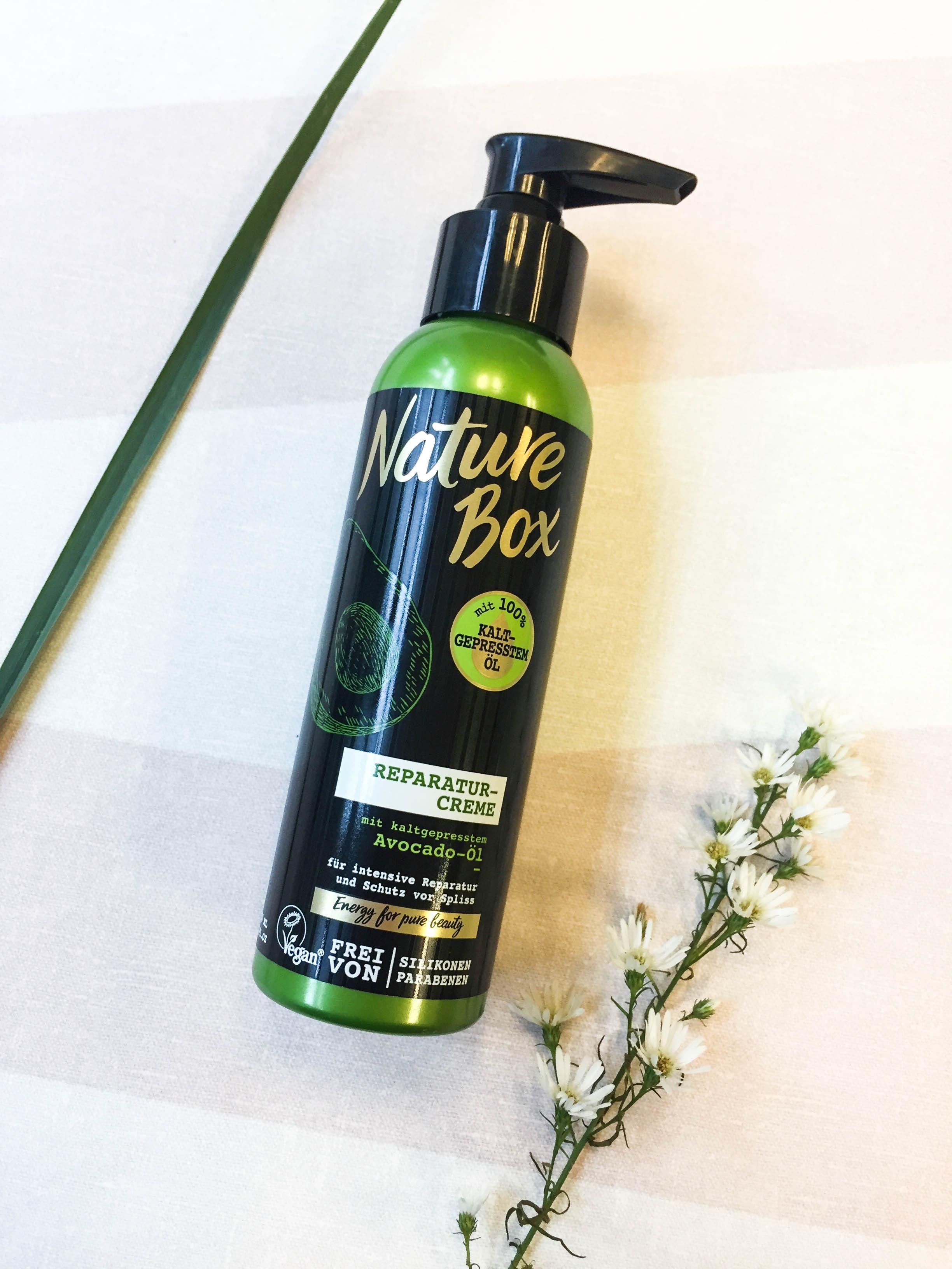 Vitamine für die Haare: die Reparatur-Creme von Nature Box mit kaltgepresstem Avocado-Öl #beautylieblinge #naturebox