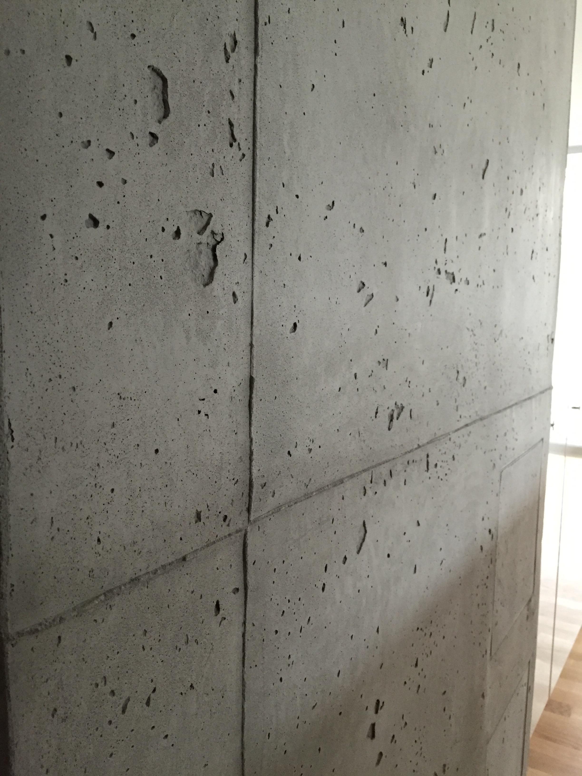 Wand in Betonoptik #betonoptikwandgestaltung ©Ursula Kohlmann