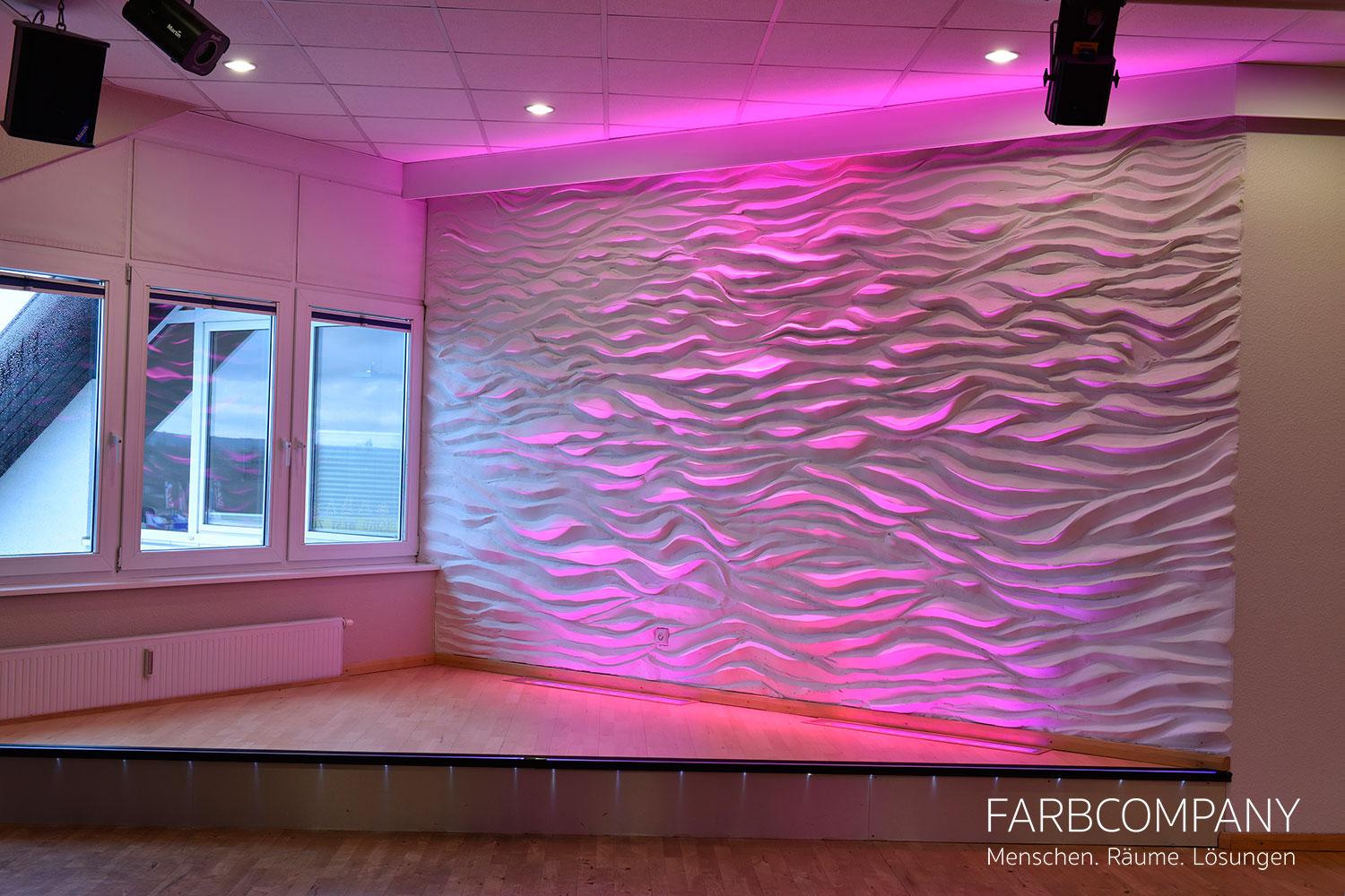 Wand Style/ Design einer exklusiven Reliefwand mit LED Beleuchtung #wandgestaltung #wandrelief #beleuchteteledwand ©Mike Schleupner