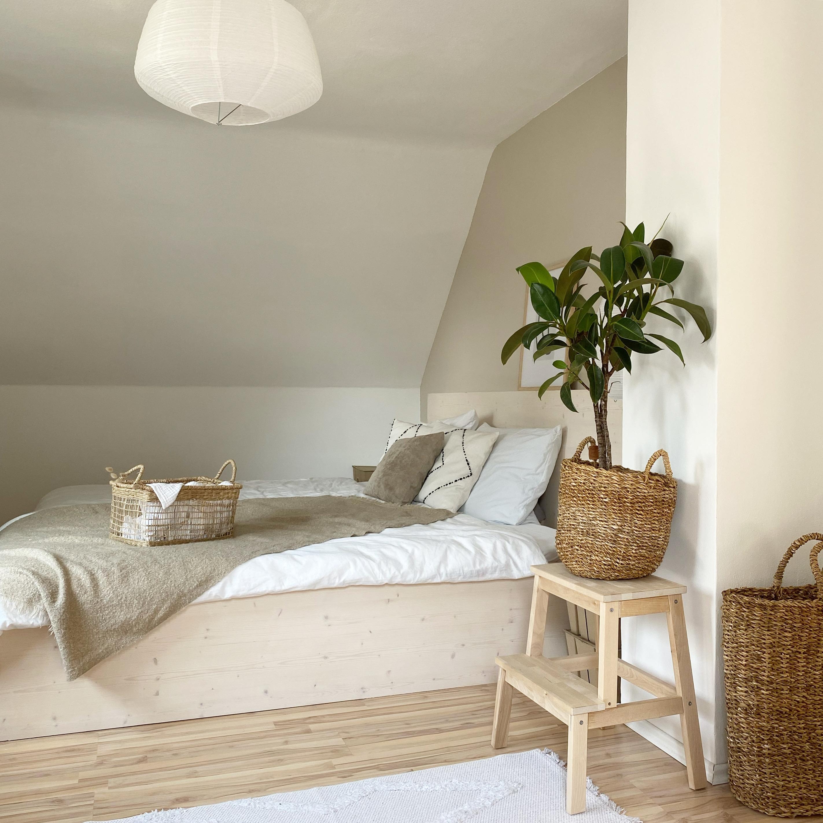 Was gibt’s schöneres als ein frisch bezogenes Bett? #schlafzimmer #cozy #bedroom